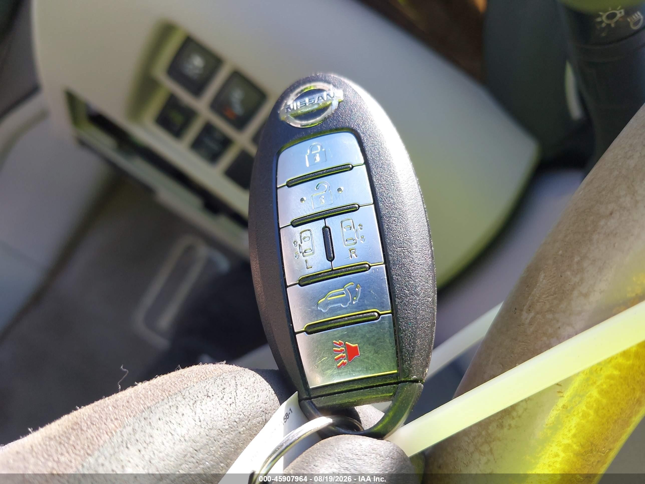 2012 Nissan Quest Le Gray vin: JN8AE2KP6C9035853