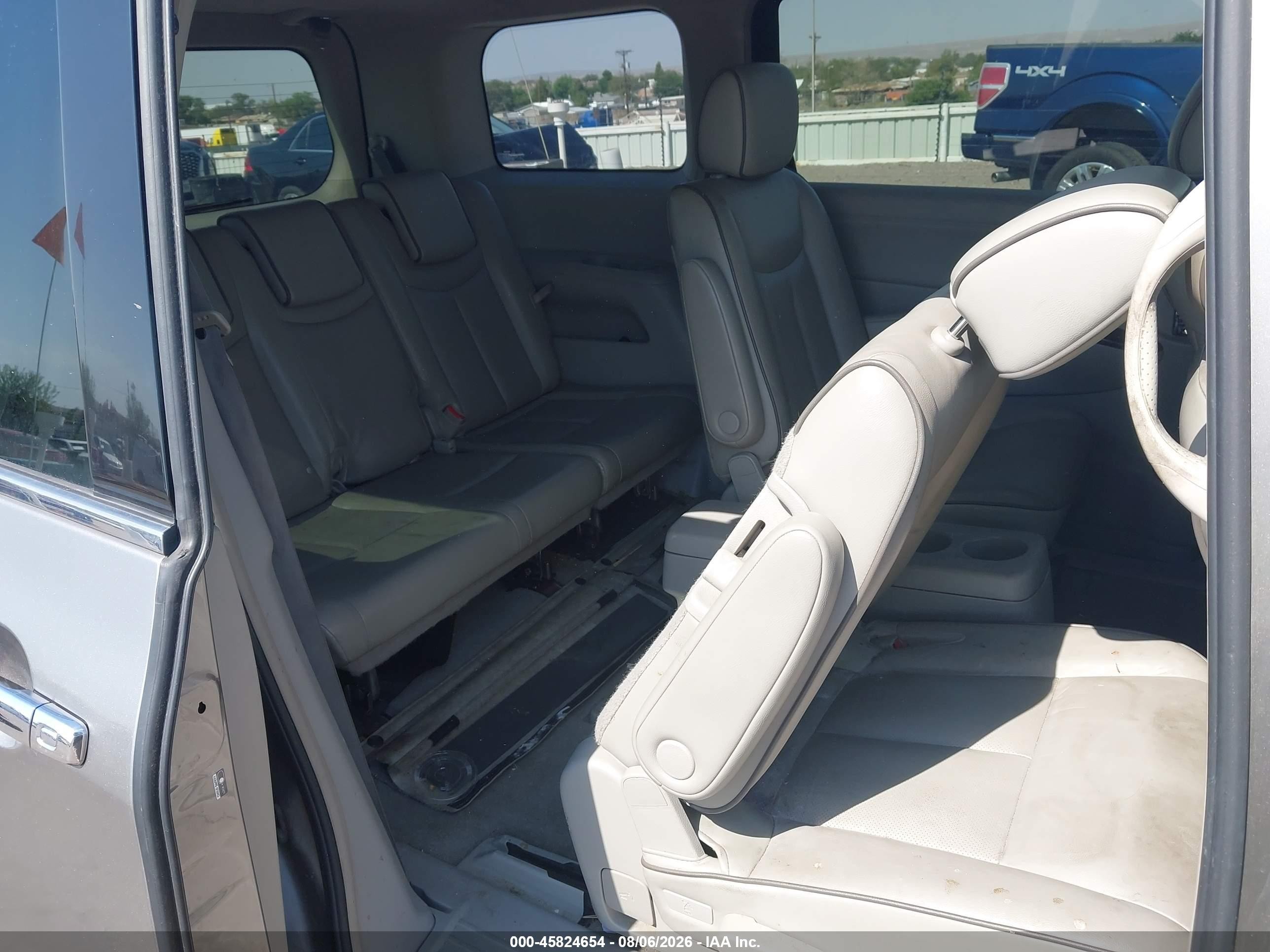 2013 Nissan Quest Sv Beige vin: JN8AE2KP6D9070362