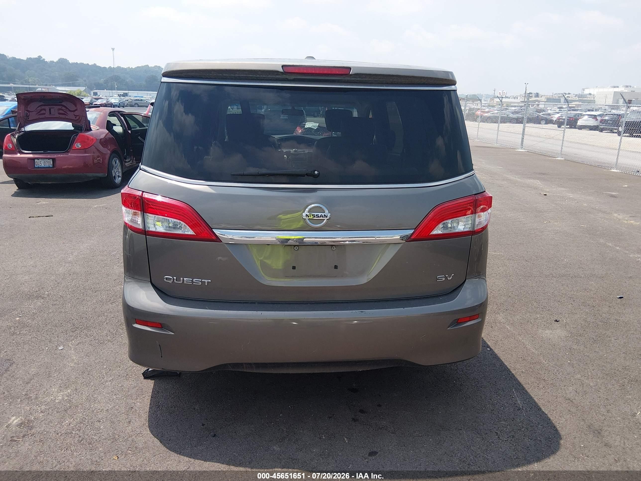 2015 Nissan Quest Sv Beige vin: JN8AE2KP6F9120289
