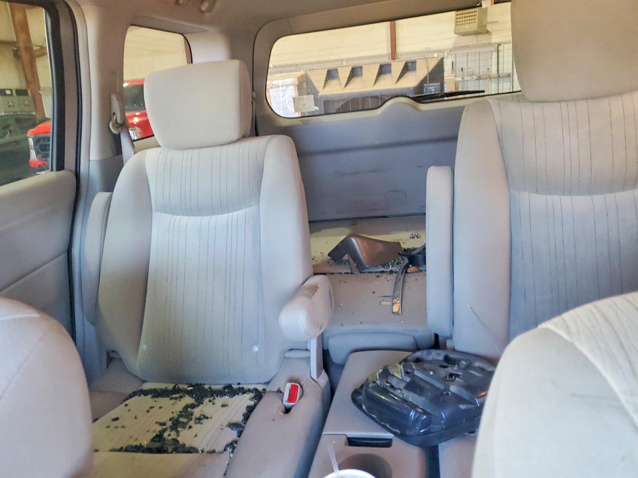 2015 Nissan Quest 3.5 Sv Gray vin: JN8AE2KP6F9123578