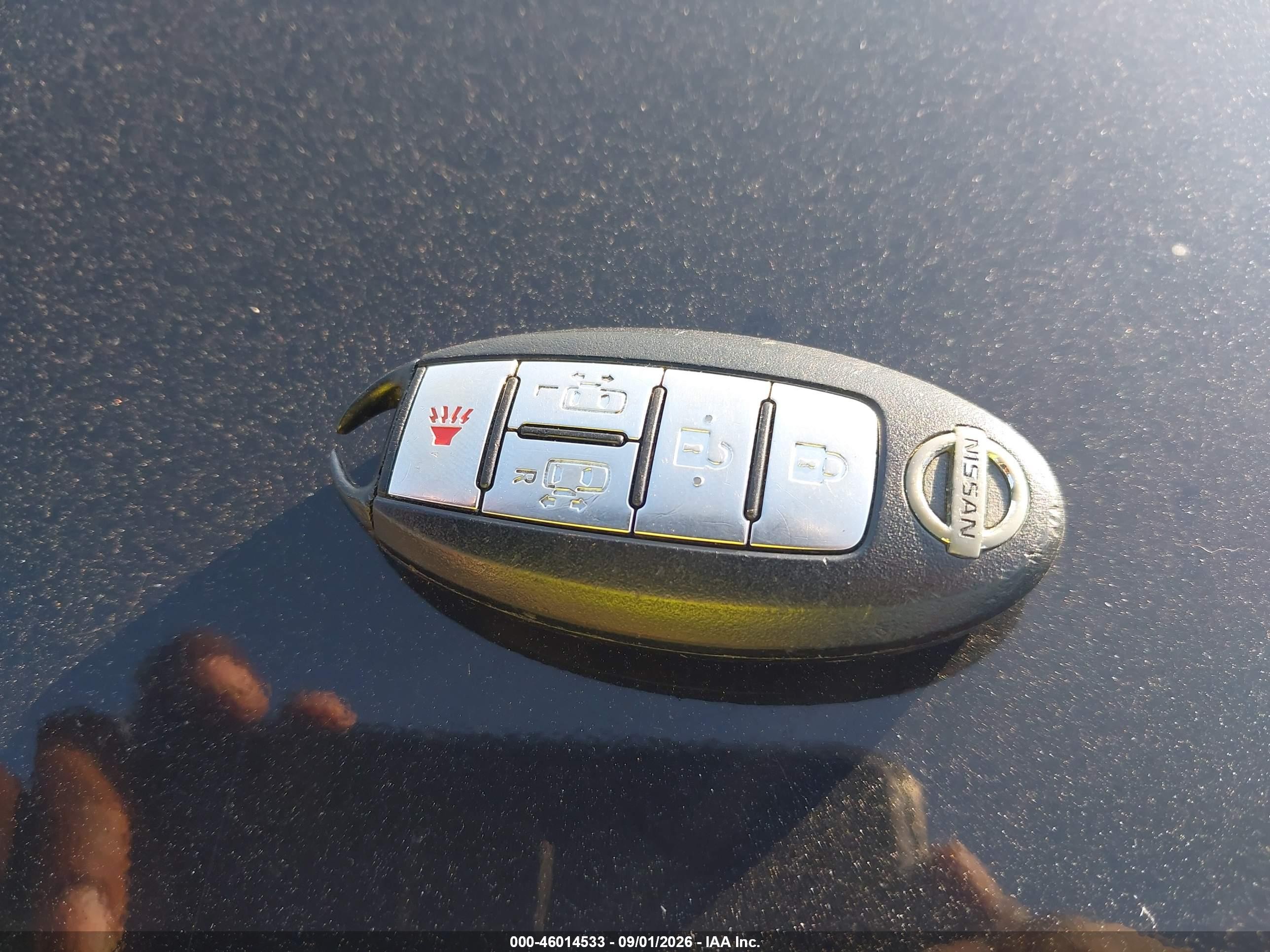 2015 Nissan Quest Platinum/s/sl/sv Burgundy vin: JN8AE2KP6F9126318