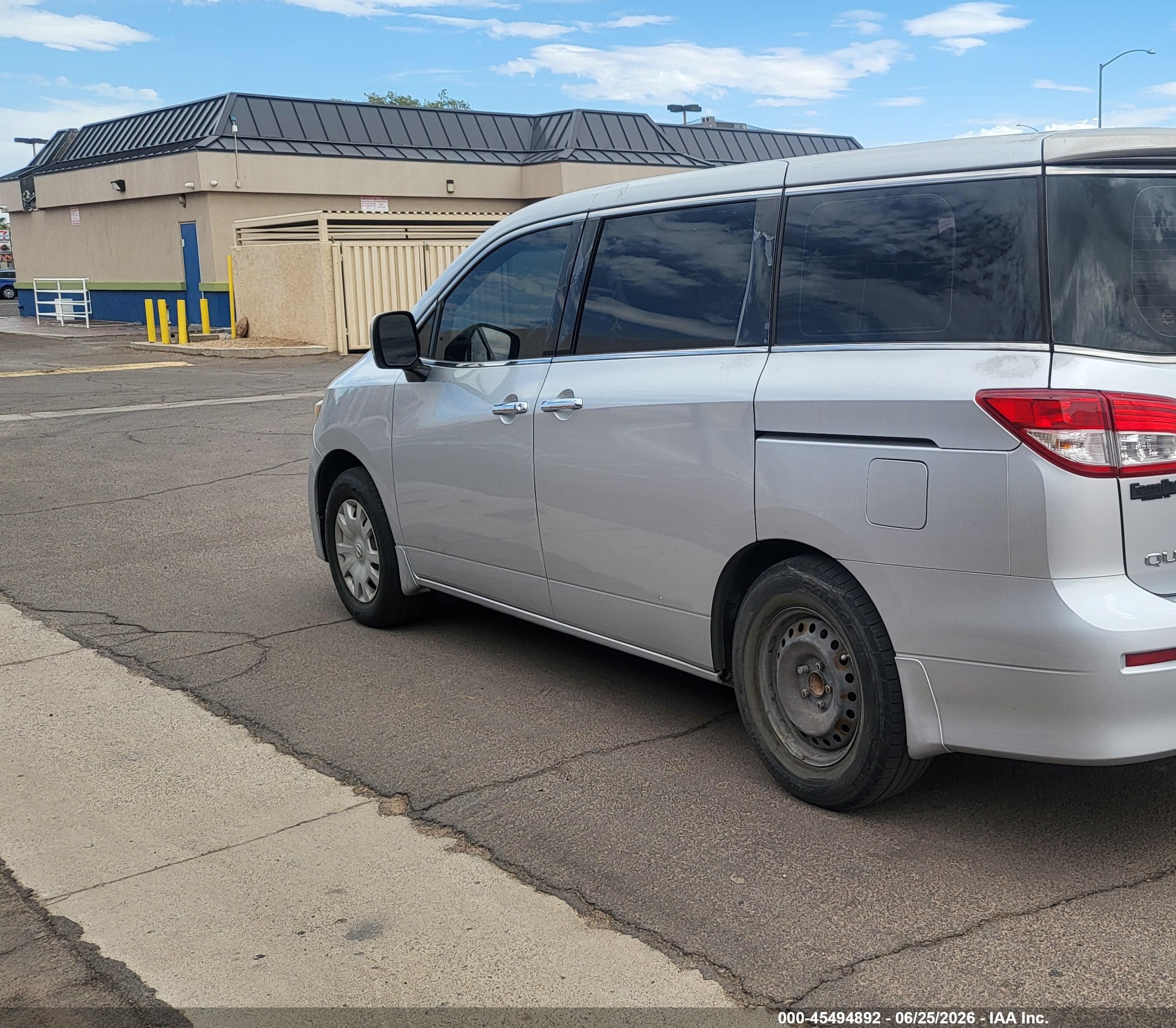 2015 Nissan Quest S Silver vin: JN8AE2KP6F9126500