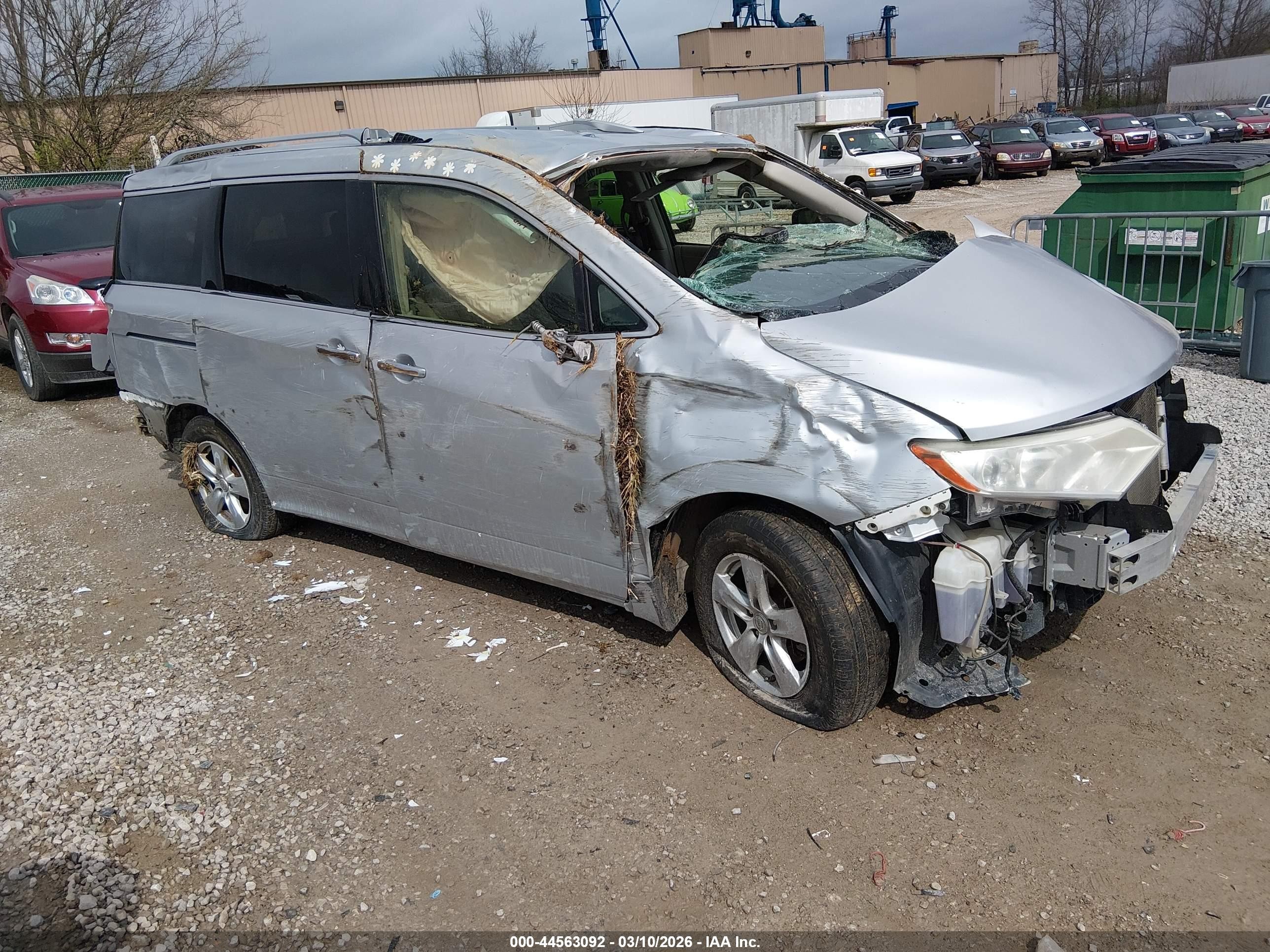 2015 Nissan Quest Sv Silver vin: JN8AE2KP6F9128652