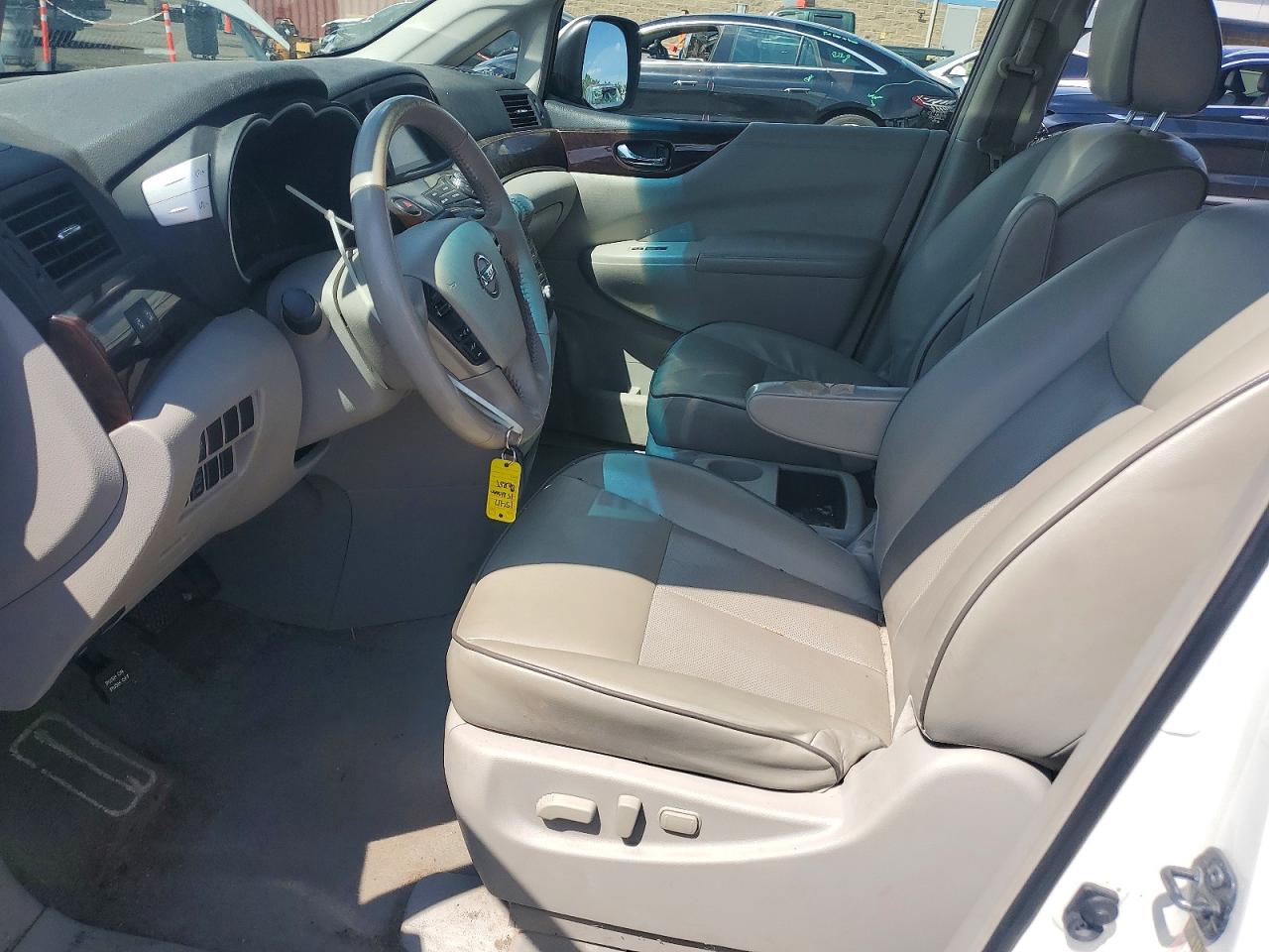 2015 Nissan Quest 3.5 Sv White vin: JN8AE2KP6F9133351