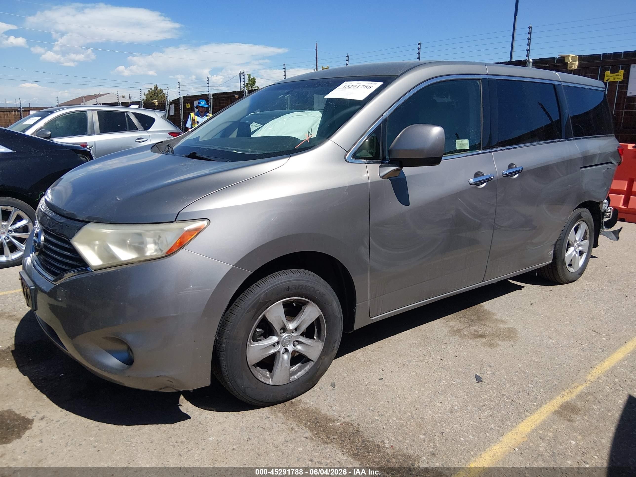 2011 Nissan Quest Sv Tan vin: JN8AE2KP7B9005498