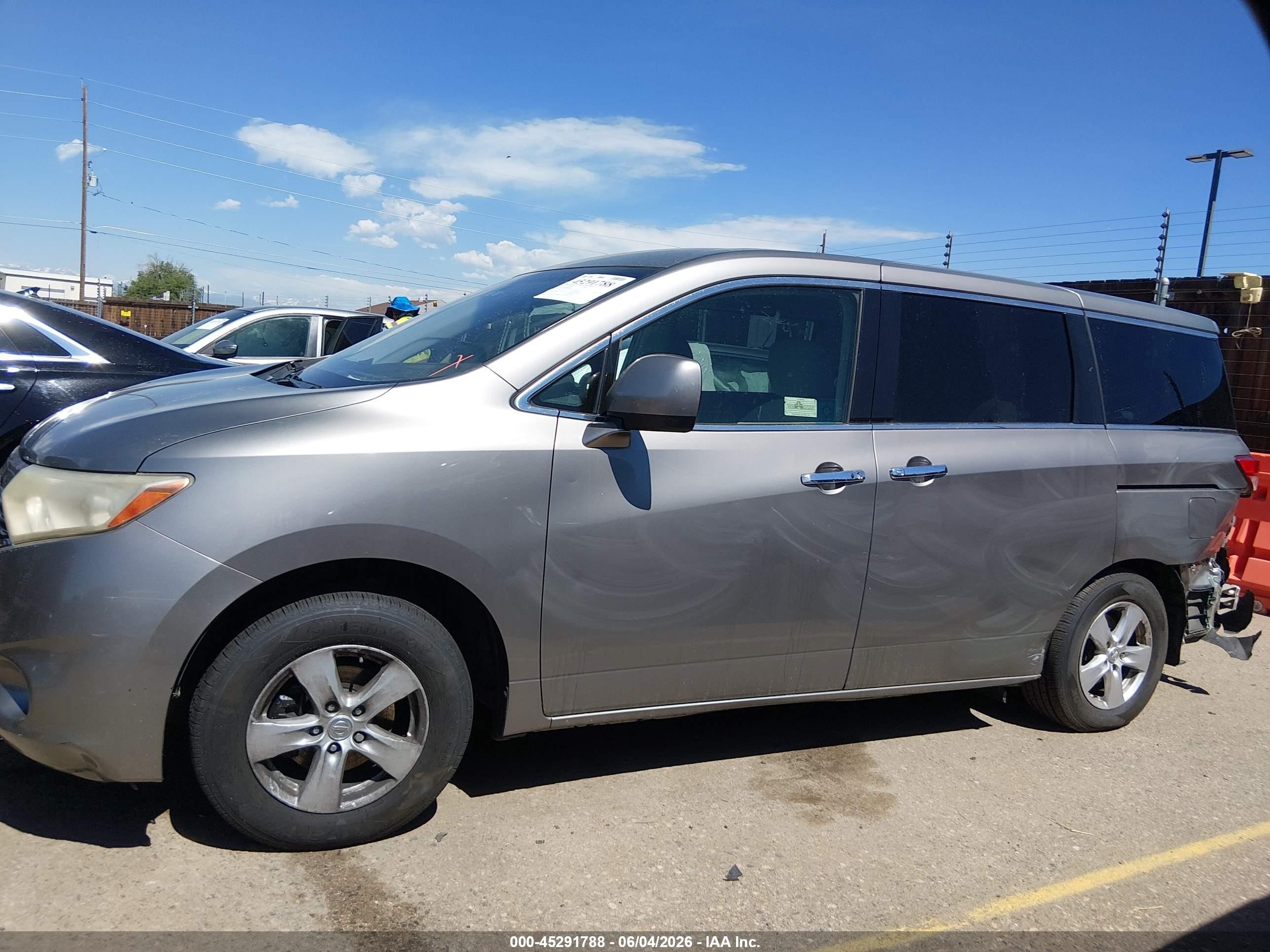2011 Nissan Quest Sv Tan vin: JN8AE2KP7B9005498