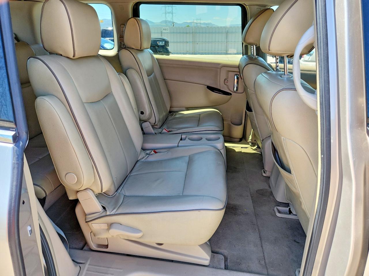 2011 Nissan Quest 3.5 S Gold vin: JN8AE2KP7B9009809