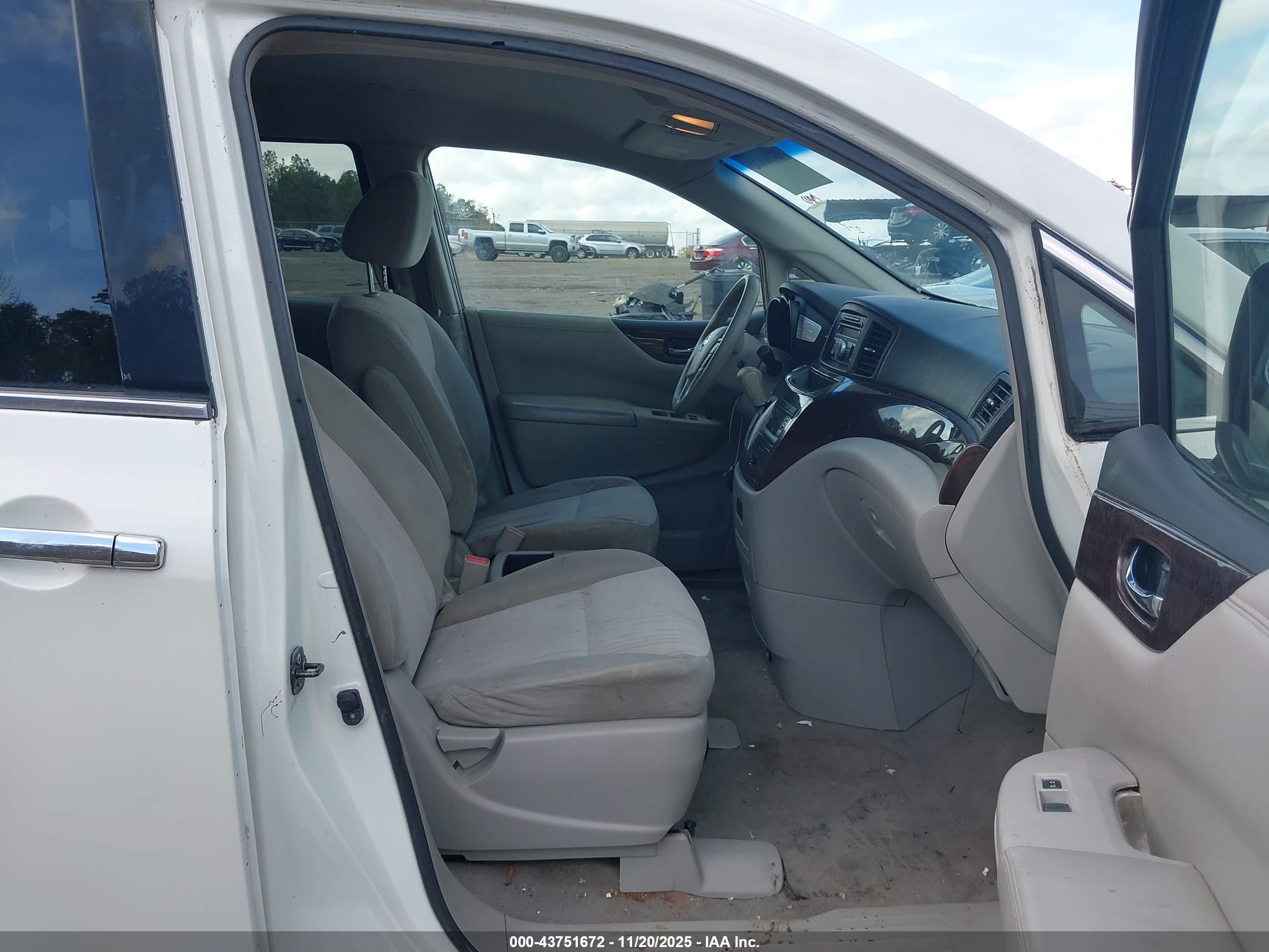 2012 Nissan Quest S White vin: JN8AE2KP7C9038969