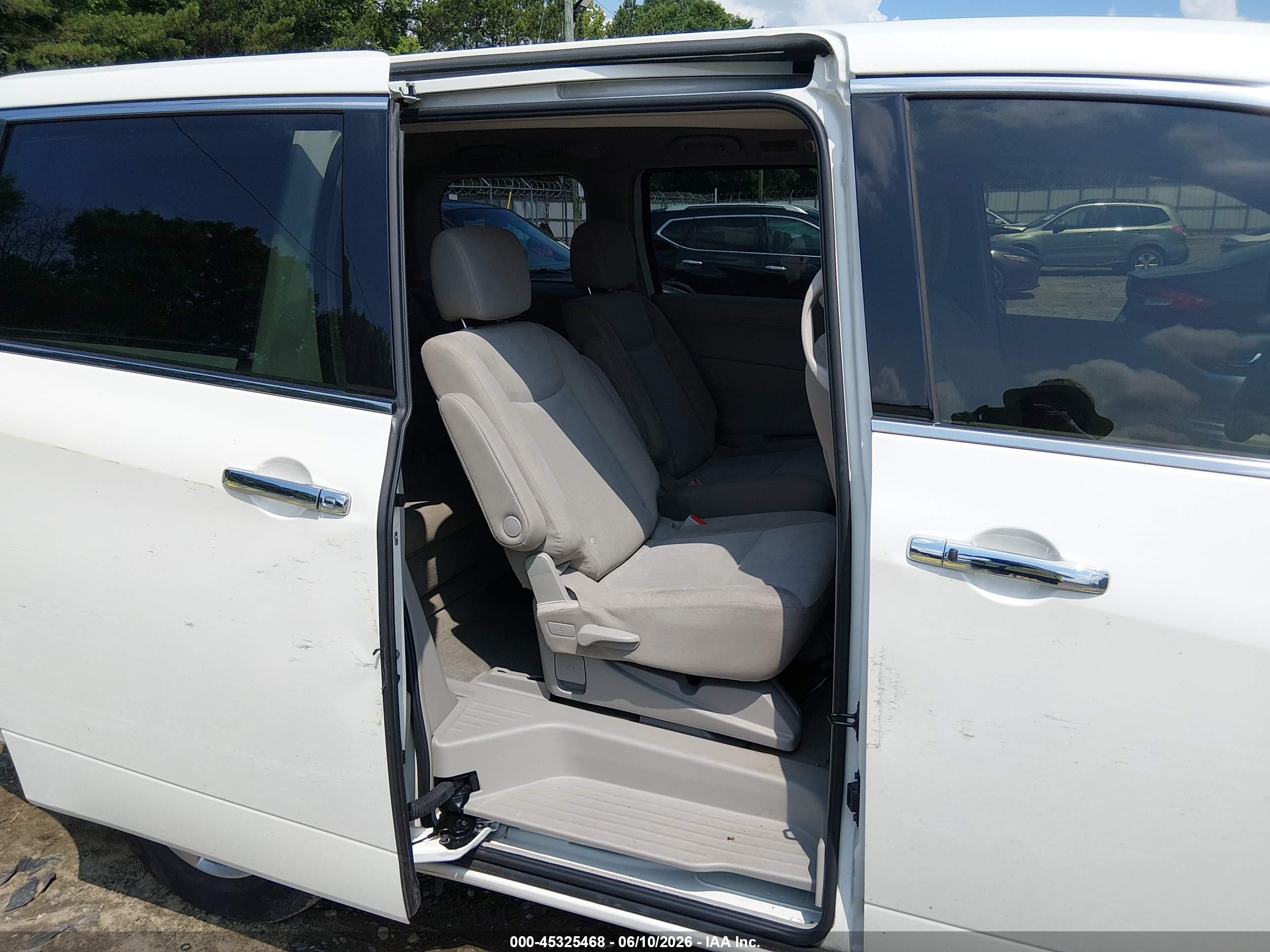 2015 Nissan Quest Platinum/s/sl/sv White vin: JN8AE2KP7F9130510