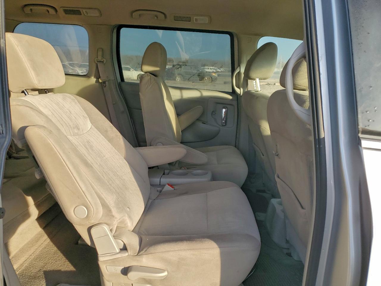 2016 Nissan Quest S Silver vin: JN8AE2KP7G9154680