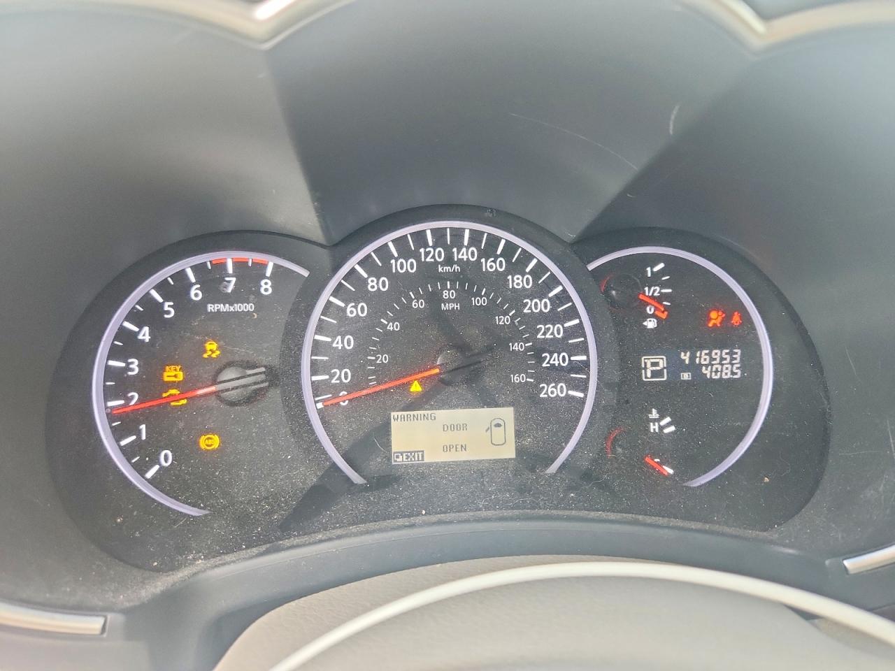 2011 Nissan Quest S Silver vin: JN8AE2KP8B9000522
