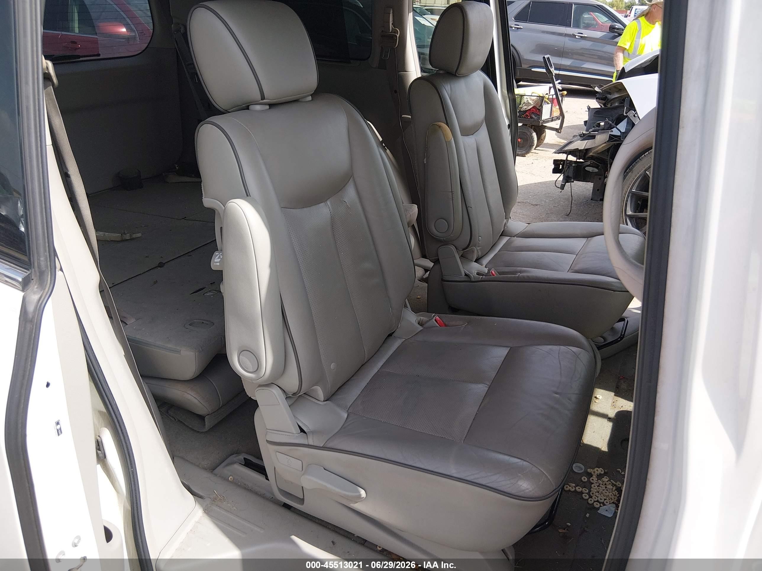 2012 Nissan Quest Le White vin: JN8AE2KP8C9032338