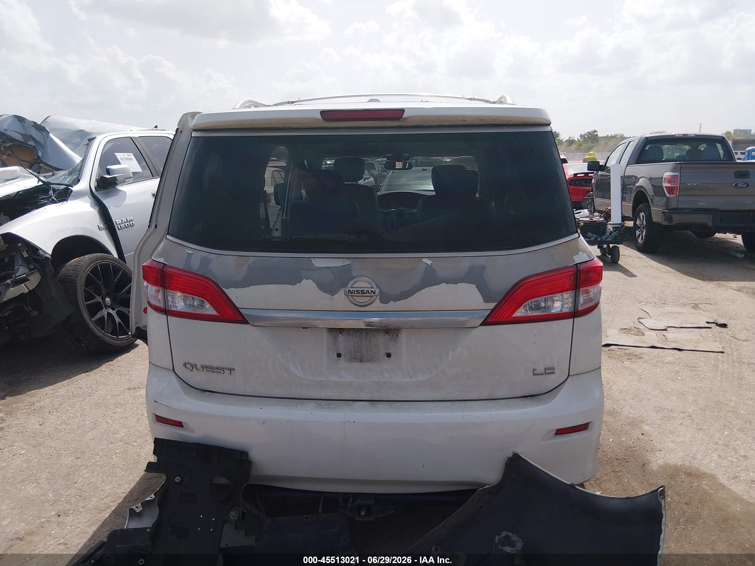 2012 Nissan Quest Le White vin: JN8AE2KP8C9032338