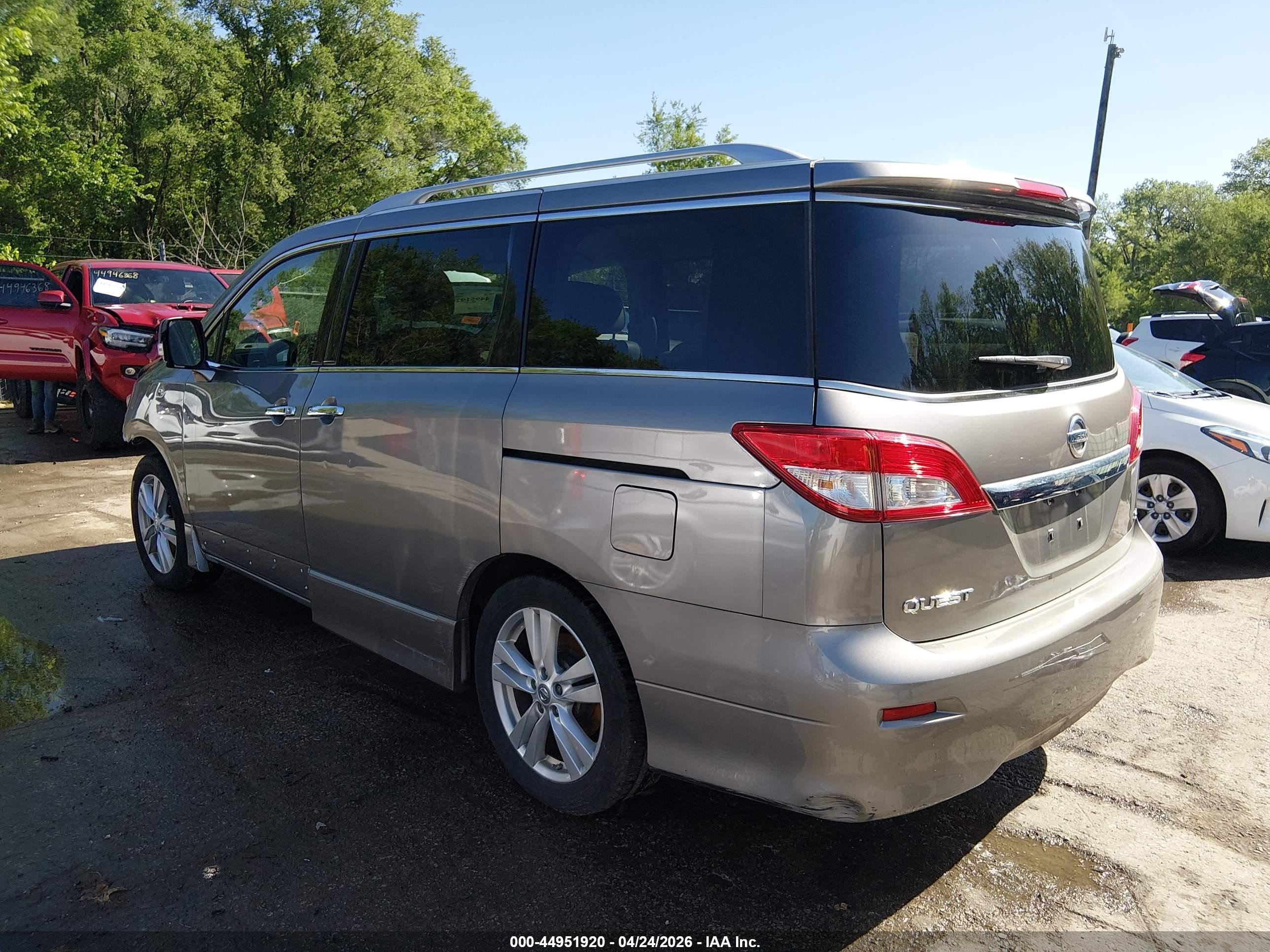 2013 Nissan Quest Sl Beige vin: JN8AE2KP8D9064692