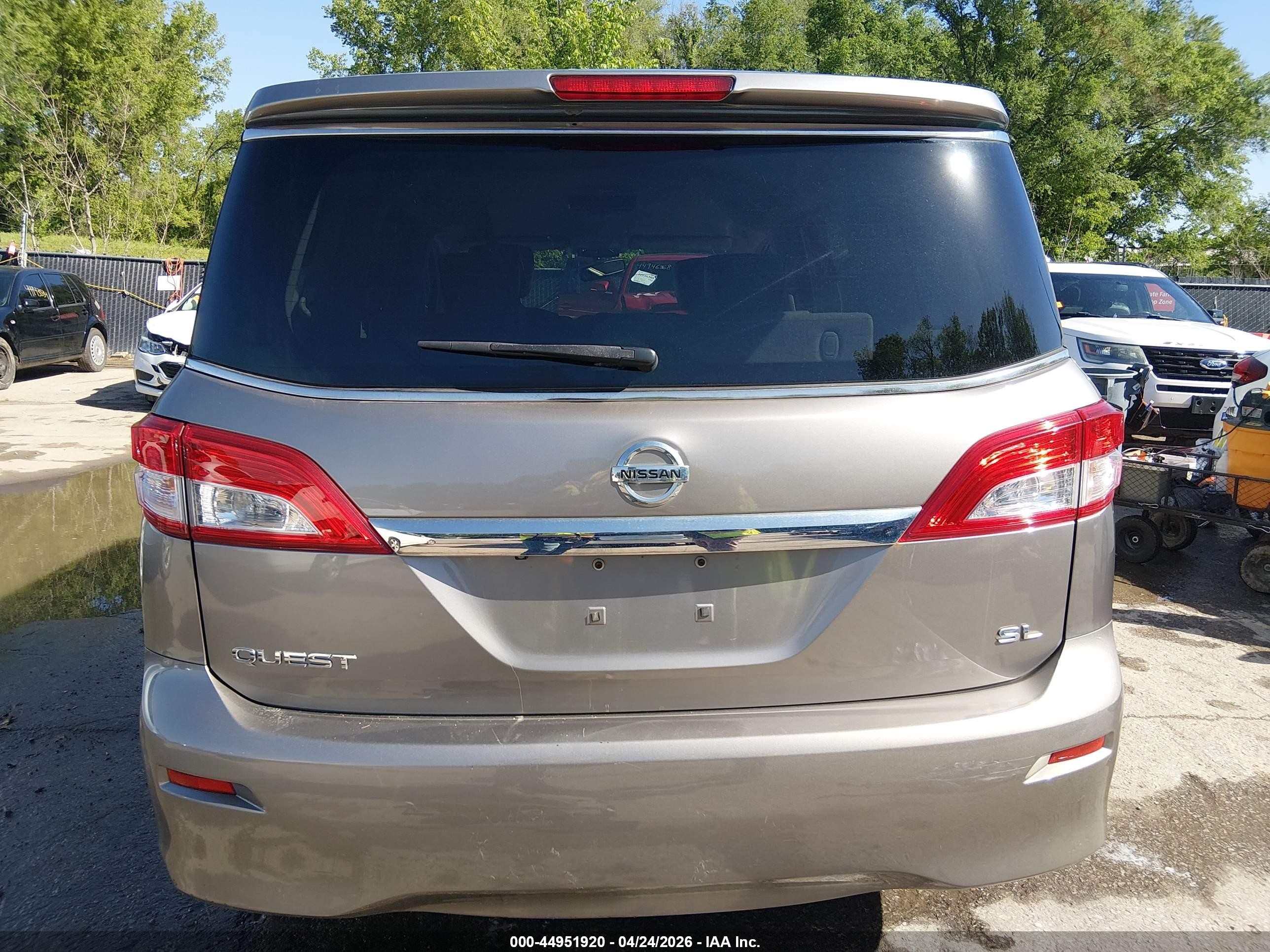 2013 Nissan Quest Sl Beige vin: JN8AE2KP8D9064692