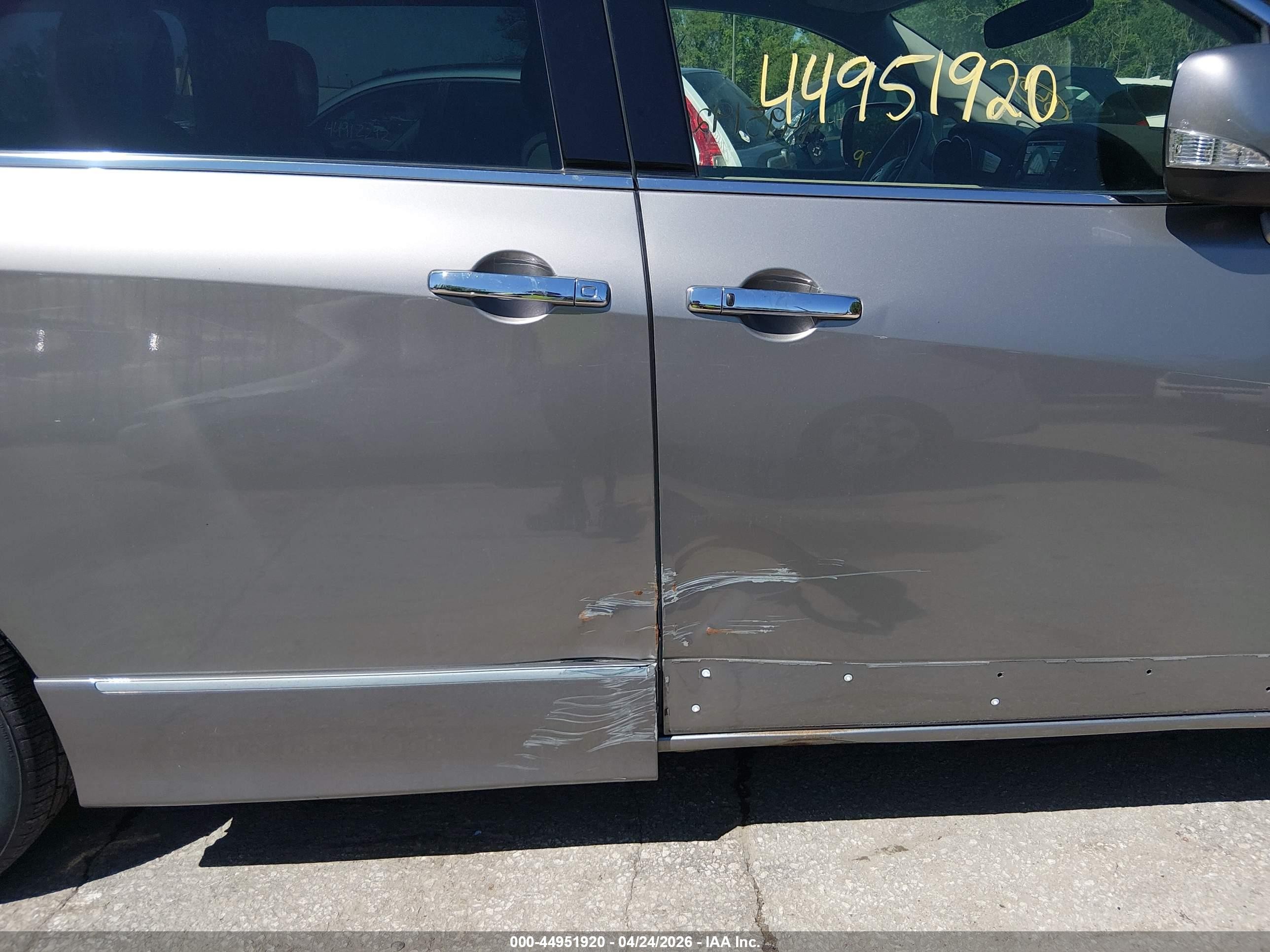 2013 Nissan Quest Sl Beige vin: JN8AE2KP8D9064692