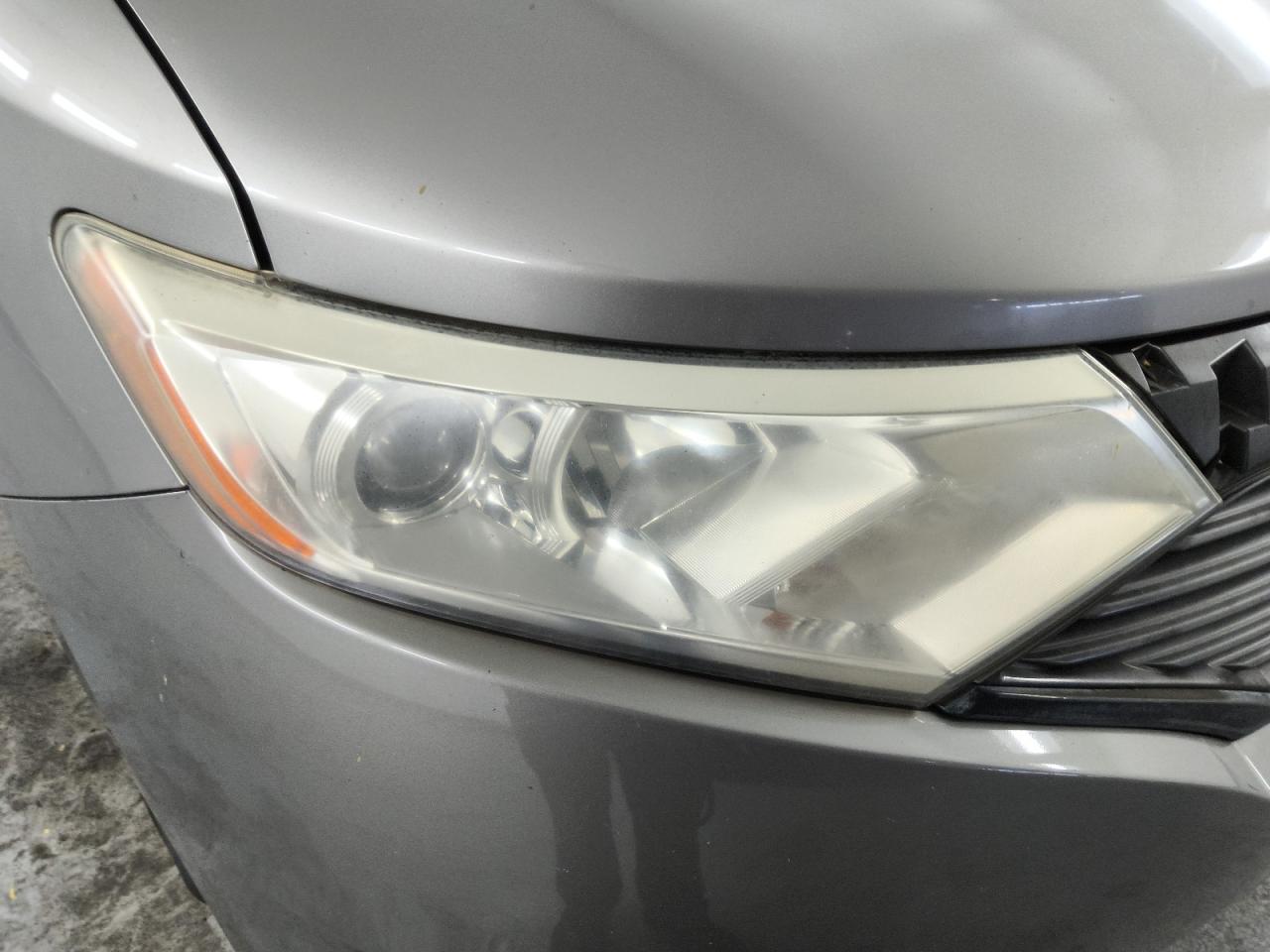 2013 Nissan Quest S/sv/sl/le Gray vin: JN8AE2KP8D9071416 Damage: Right Head Lamp, Faded, Acceptable
