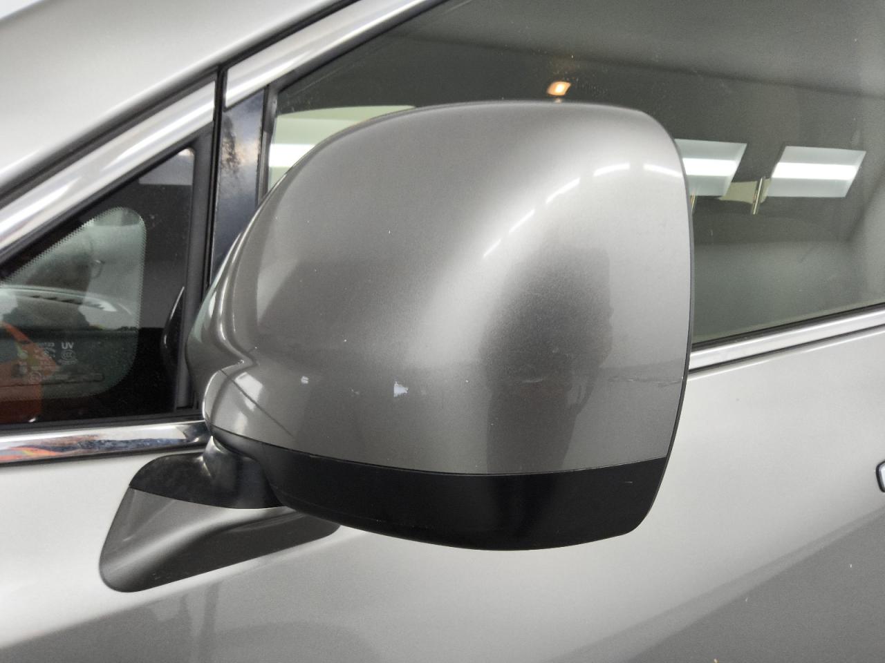 2013 Nissan Quest S/sv/sl/le Gray vin: JN8AE2KP8D9071416 Damage: Lf Mirror Cover, Scraped, 1/2 To 1 Inch