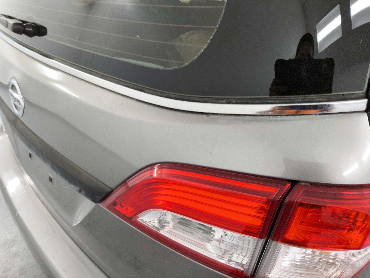 2013 Nissan Quest S/sv/sl/le Gray vin: JN8AE2KP8D9071416 Damage: Lift Gate, Peeling, > 12 Inches