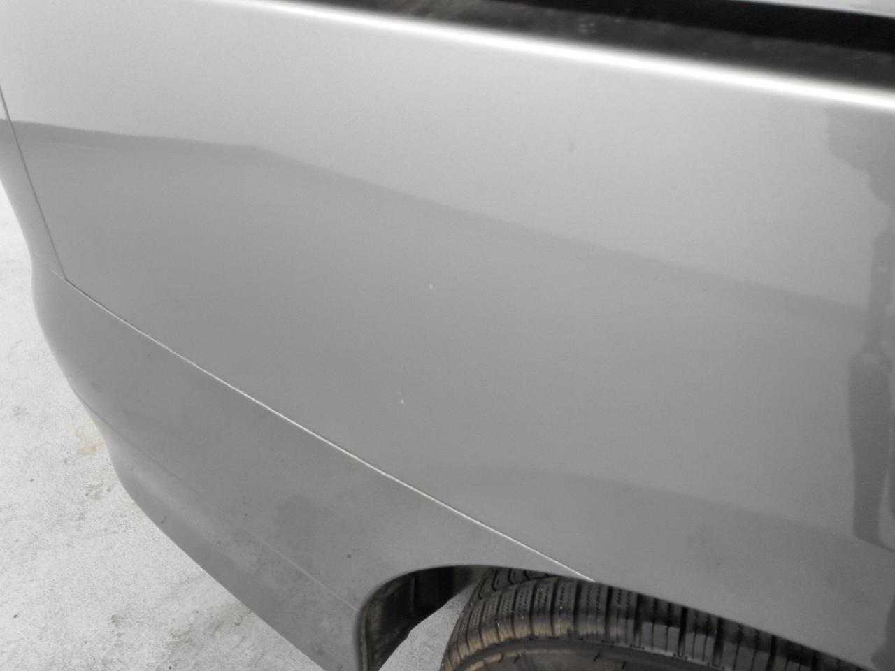 2013 Nissan Quest S/sv/sl/le Gray vin: JN8AE2KP8D9071416 Damage: Right Qtr Panel, Heavy Scratch, 1/8 To 1/2 Inch