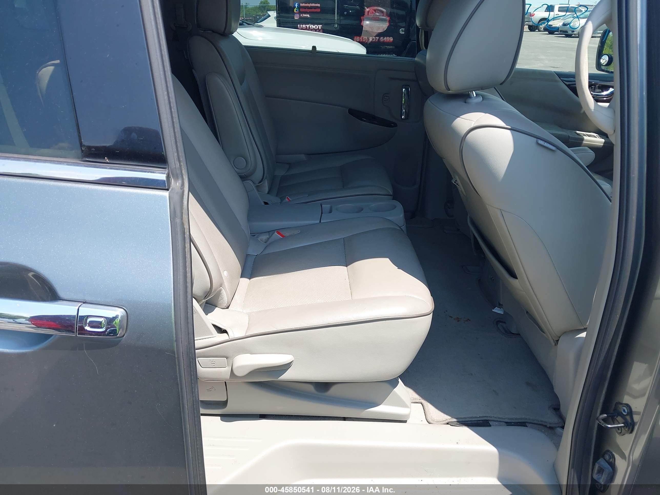 2015 Nissan Quest Platinum/s/sl/sv Gray vin: JN8AE2KP8F9120116