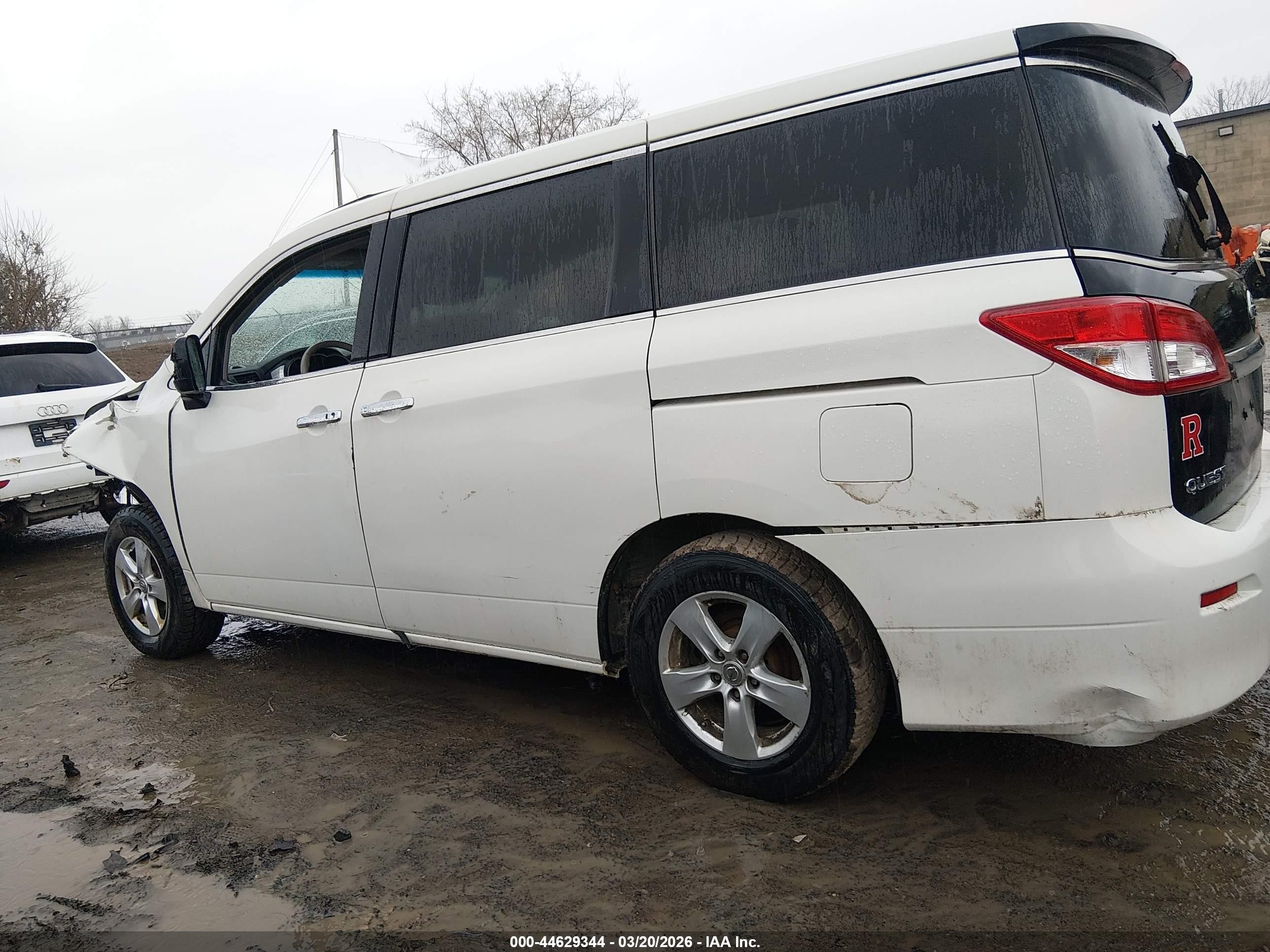 2015 Nissan Quest Platinum/s/sl/sv White vin: JN8AE2KP8F9127695