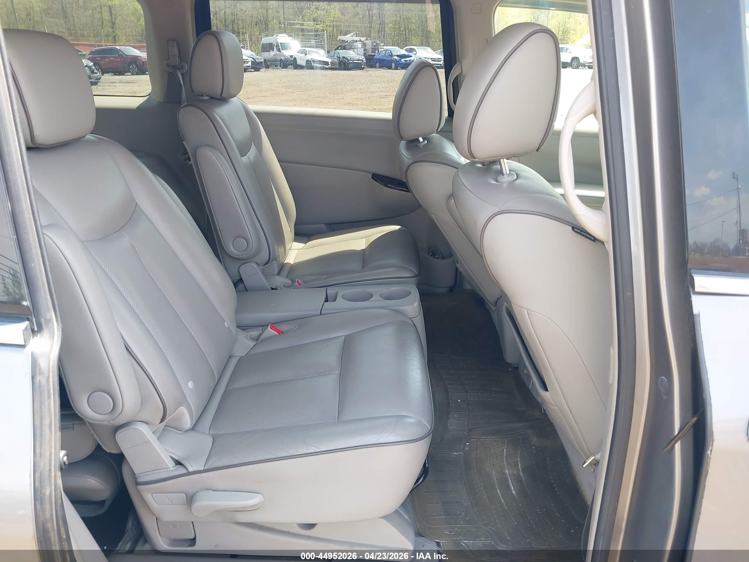 2011 Nissan Quest Sl Gray vin: JN8AE2KP9B9004532