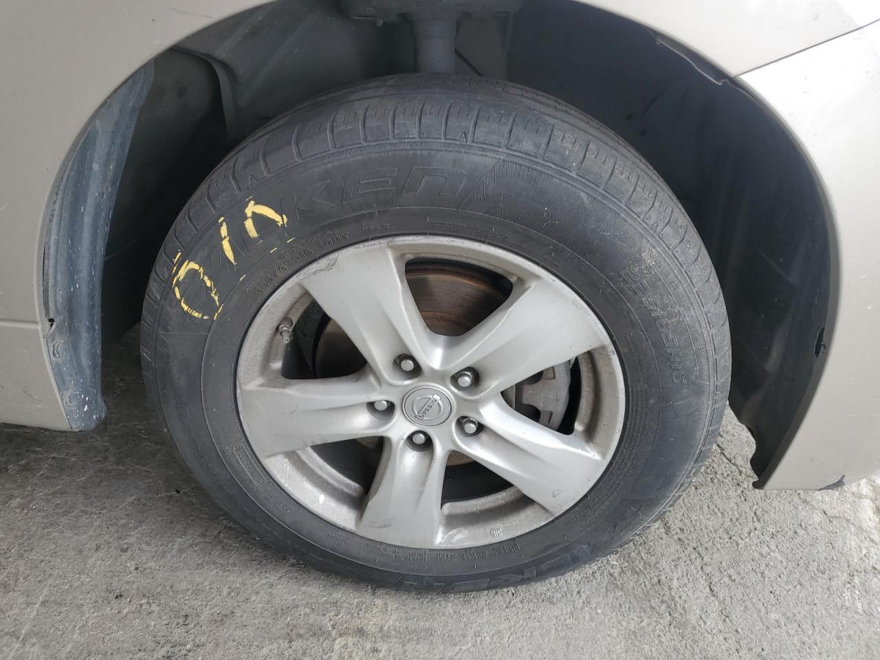 2011 Nissan Quest S/sv/sl/le Silver vin: JN8AE2KP9B9012002 Damage: Right Front Wheel, Curb Rash, 5 To 6 Inches