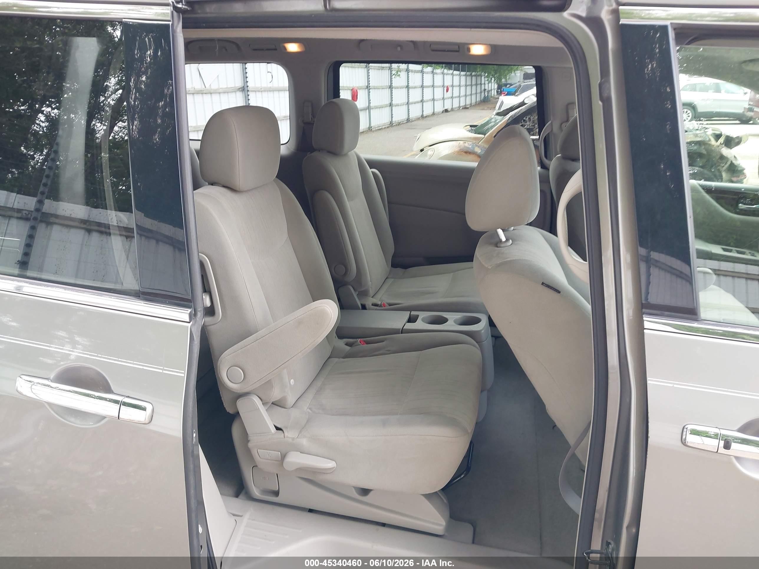 2012 Nissan Quest S Silver vin: JN8AE2KP9C9038696