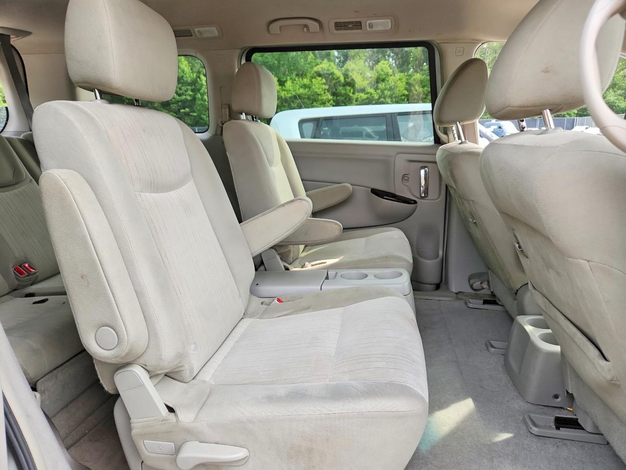 2012 Nissan Quest 3.5 S Silver vin: JN8AE2KP9C9040349