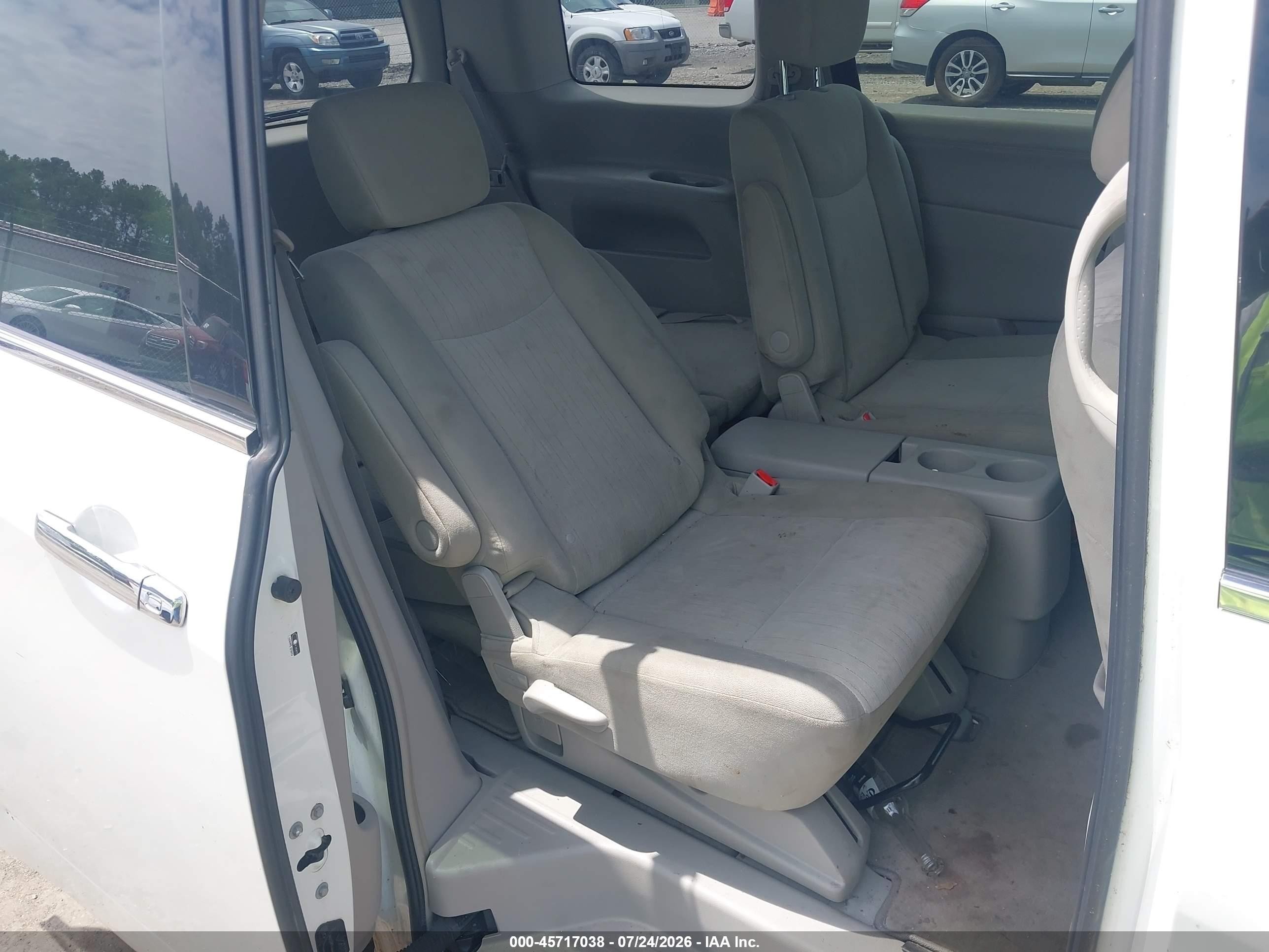 2012 Nissan Quest Sv White vin: JN8AE2KP9C9042652