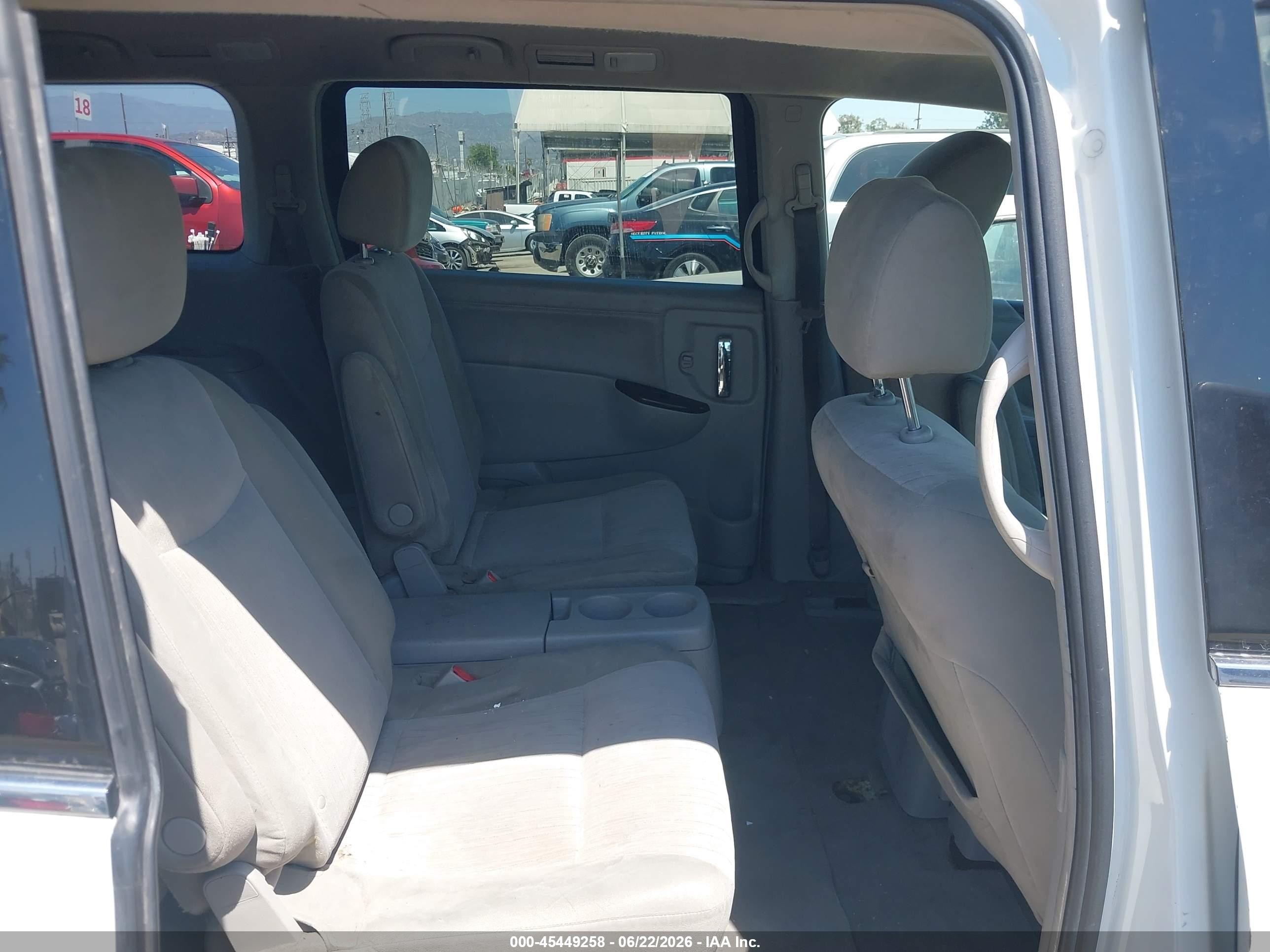 2012 Nissan Quest Sv White vin: JN8AE2KP9C9050279
