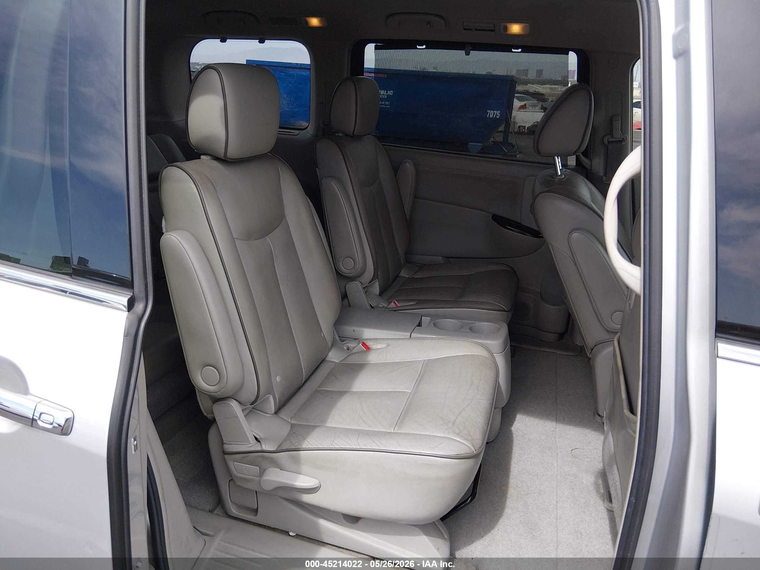 2013 Nissan Quest Le Серебряный vin: JN8AE2KP9D9062613