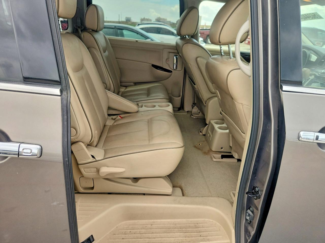 2015 Nissan Quest 3.5 S Бежевый vin: JN8AE2KP9F9124286