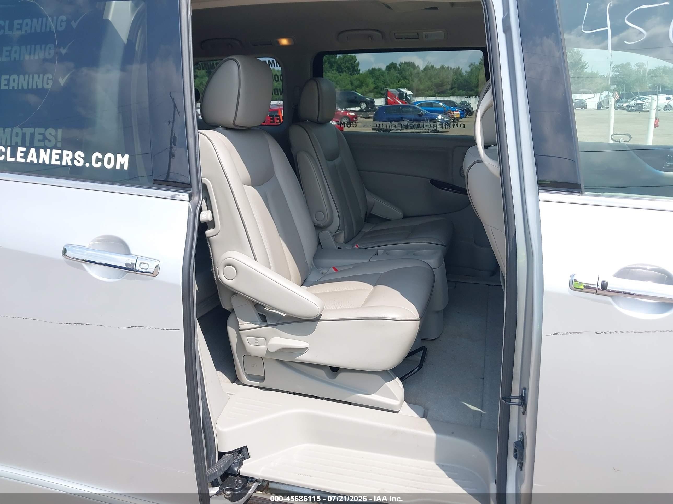 2011 Nissan Quest Sl Silver vin: JN8AE2KPXB9009500