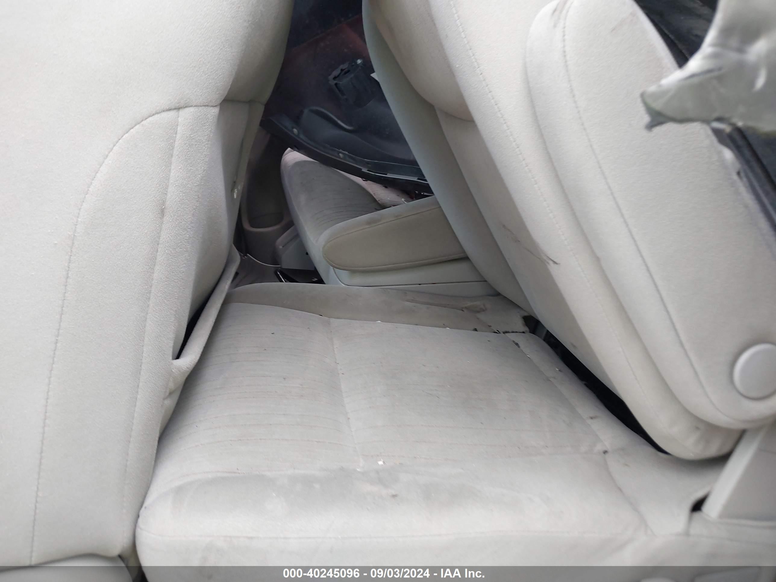 2012 Nissan Quest Sv Серый vin: JN8AE2KPXC9037802