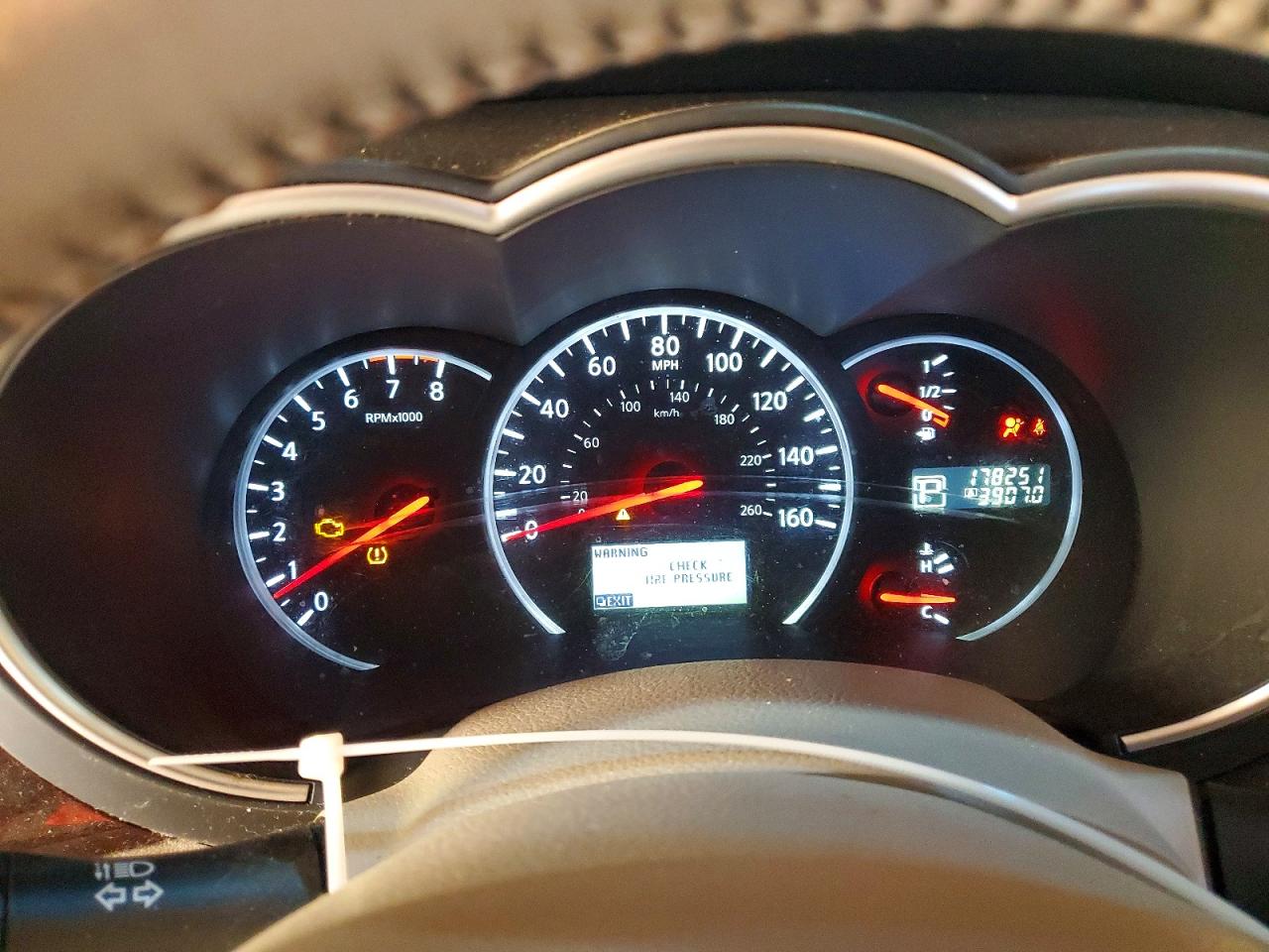 2013 Nissan Quest S White vin: JN8AE2KPXD9068419