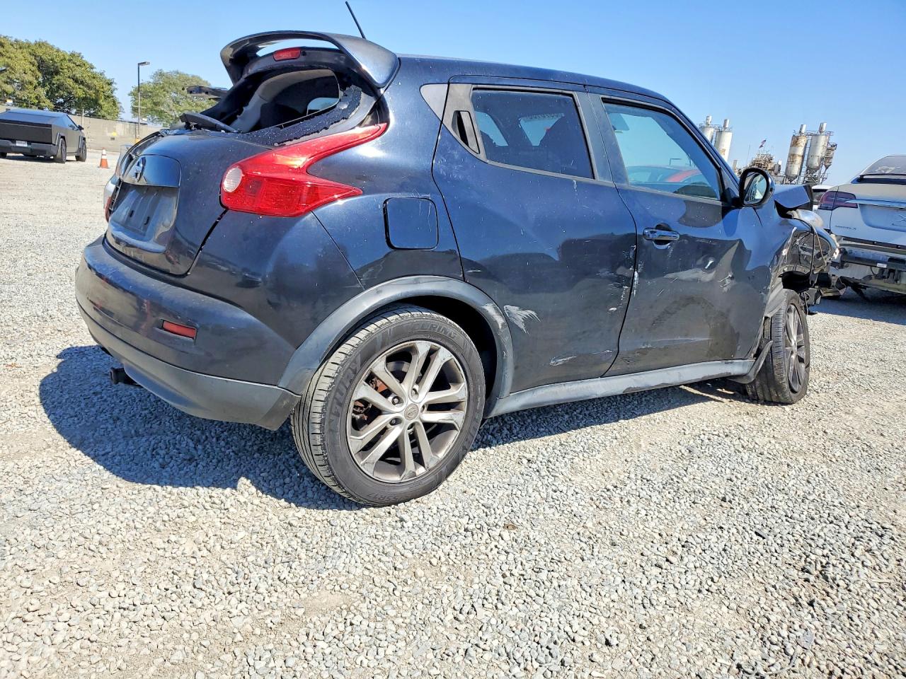 2011 Nissan Juke S/sv/sl Black vin: JN8AF5MR0BT000840