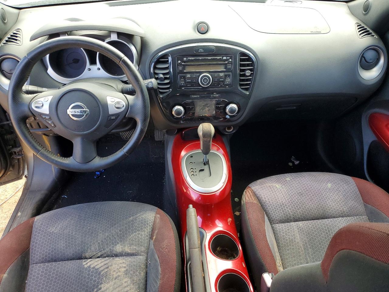 2011 Nissan Juke S Silver vin: JN8AF5MR0BT007450