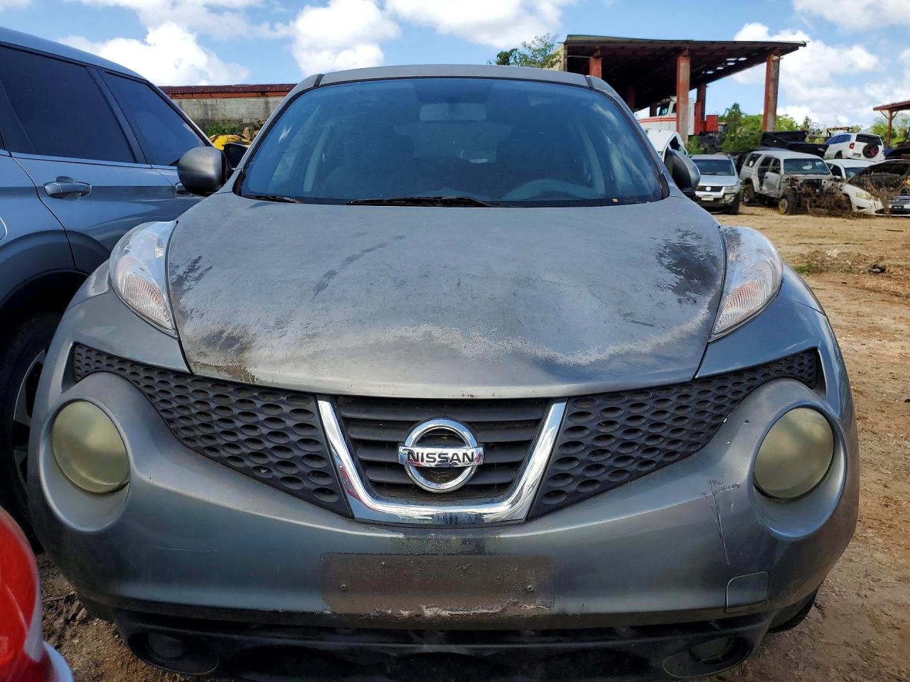 2011 Nissan Juke S Silver vin: JN8AF5MR0BT007450