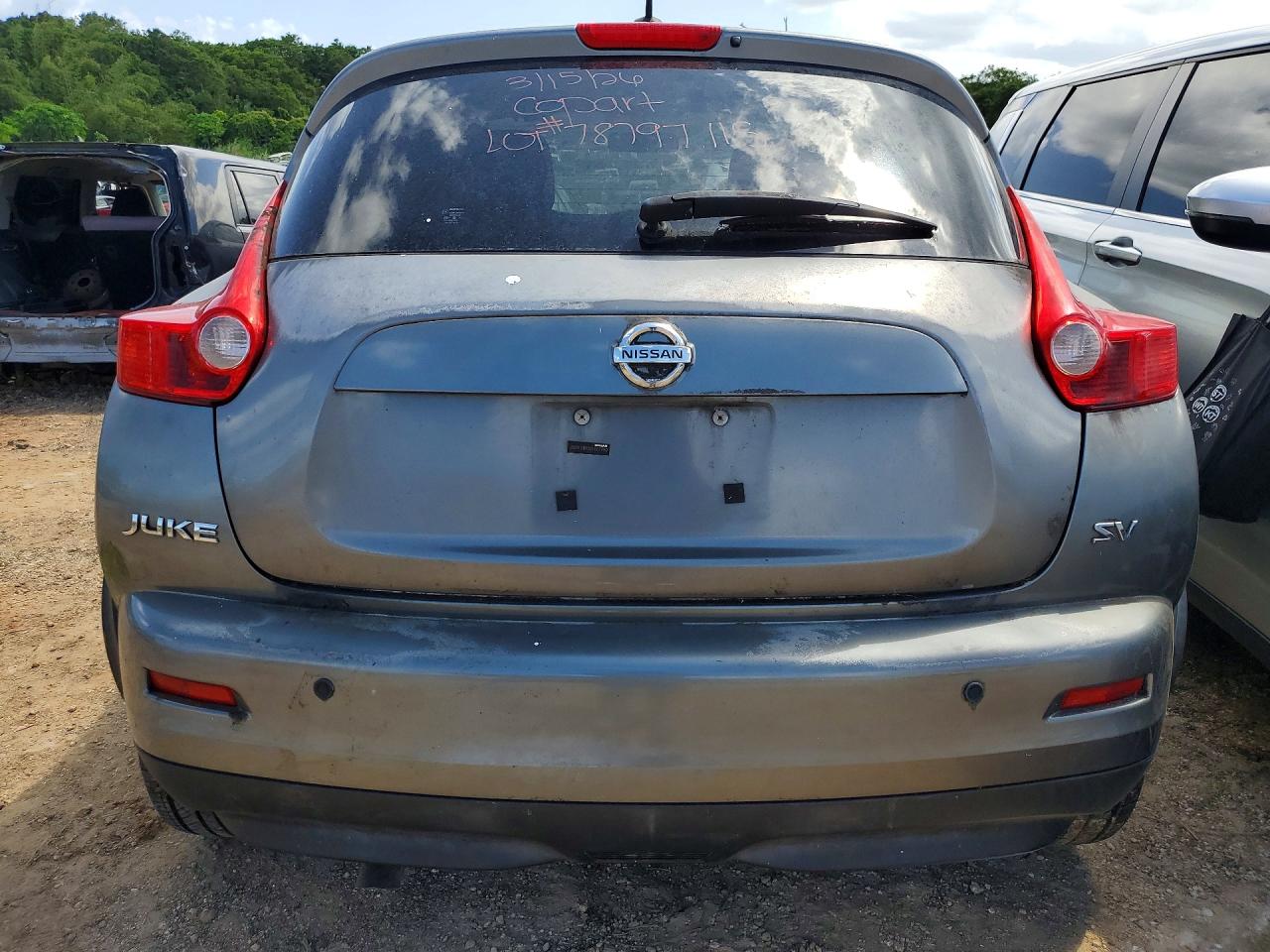 2011 Nissan Juke S Silver vin: JN8AF5MR0BT007450