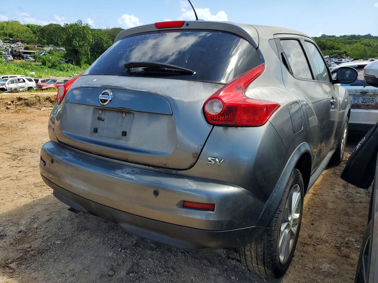 2011 Nissan Juke S Silver vin: JN8AF5MR0BT007450