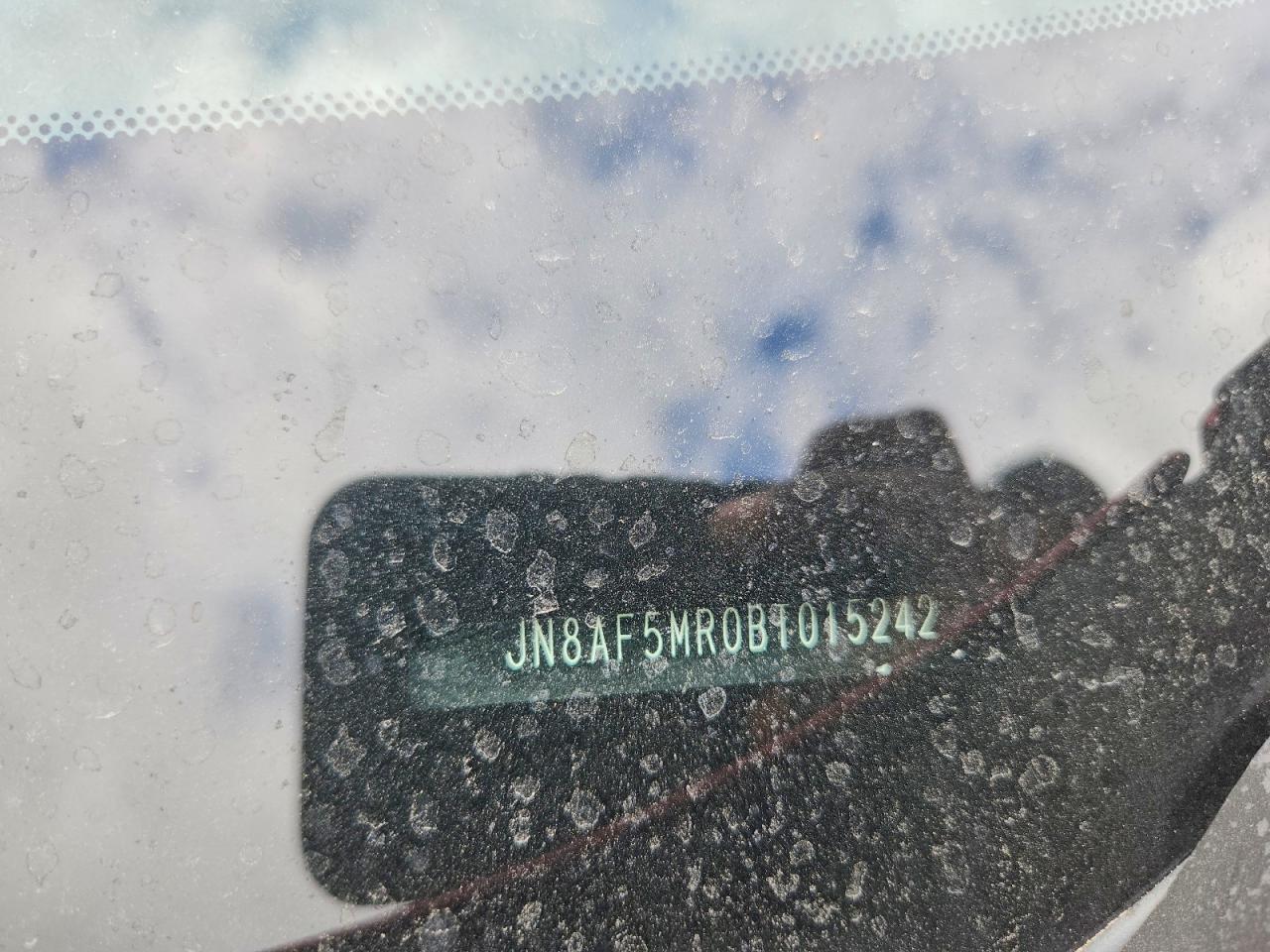 2011 Nissan Juke S Red vin: JN8AF5MR0BT015242