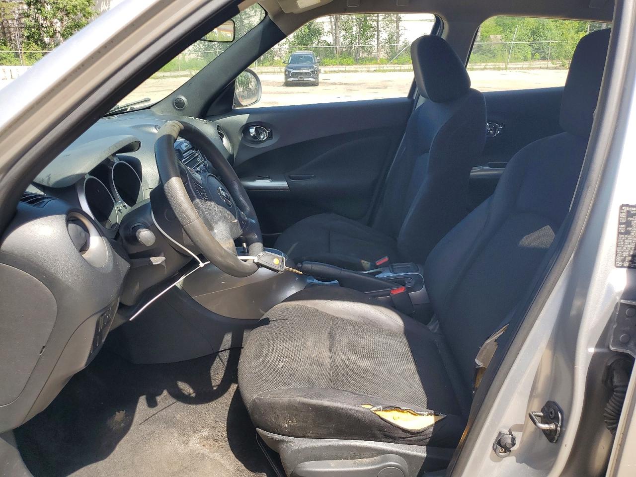 2011 Nissan Juke S Gray vin: JN8AF5MR0BT017069