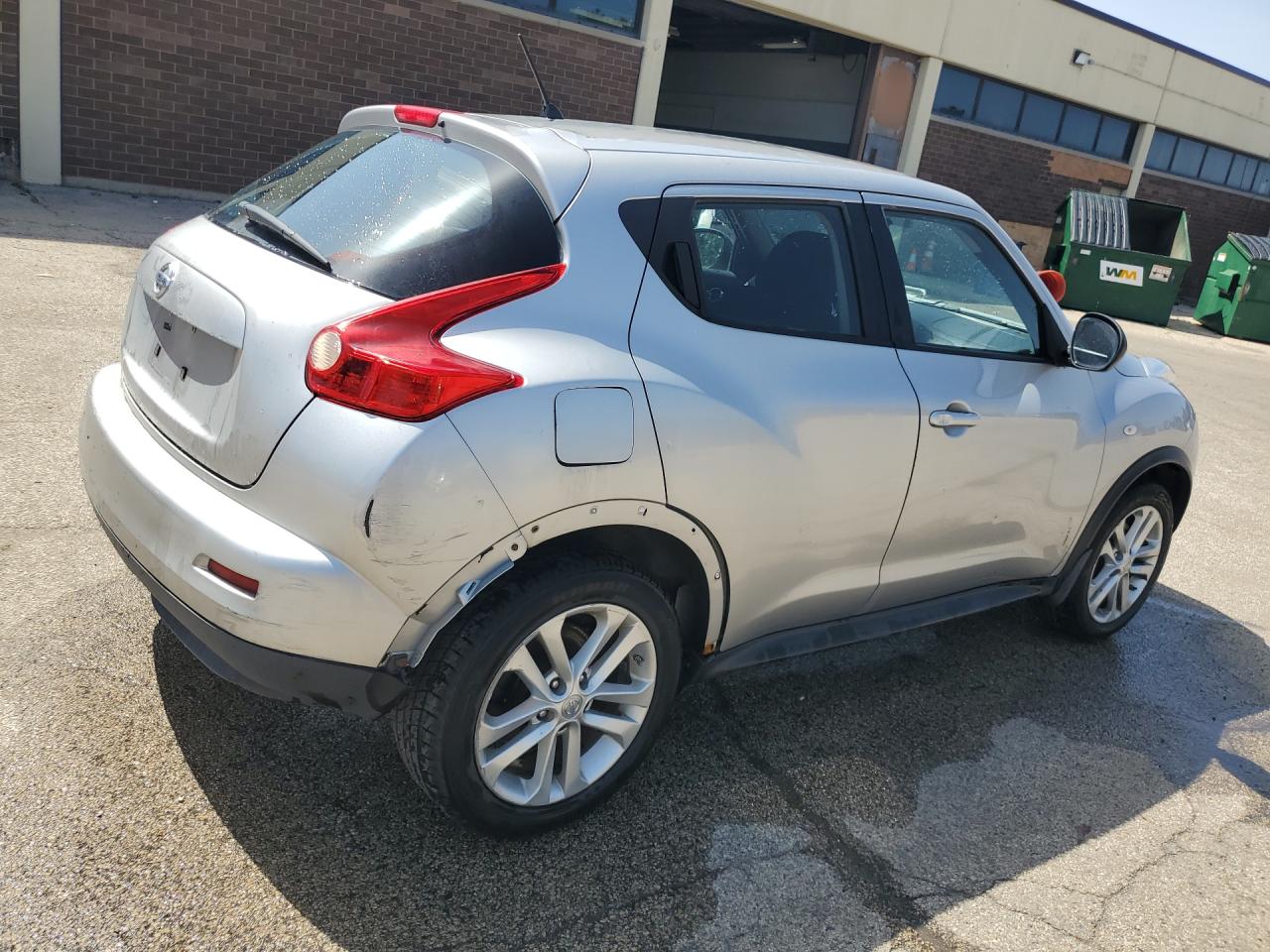 2011 Nissan Juke S Gray vin: JN8AF5MR0BT017069 Damage: Right Qtr Panel, Rust, 1 To 2 Inches