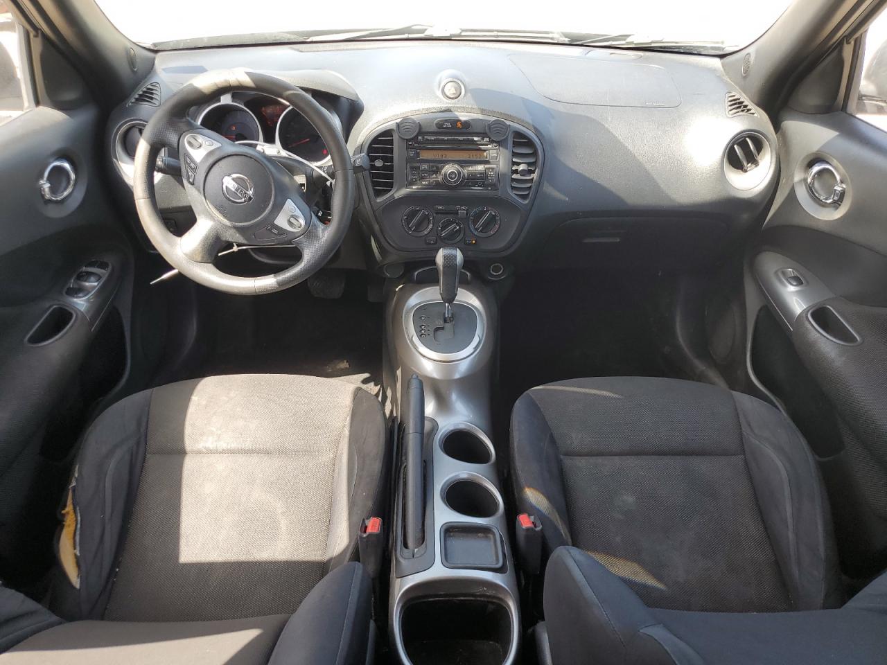 2011 Nissan Juke S Gray vin: JN8AF5MR0BT017069 Damage: Left Front Seat, Torn, > 12 Inches
