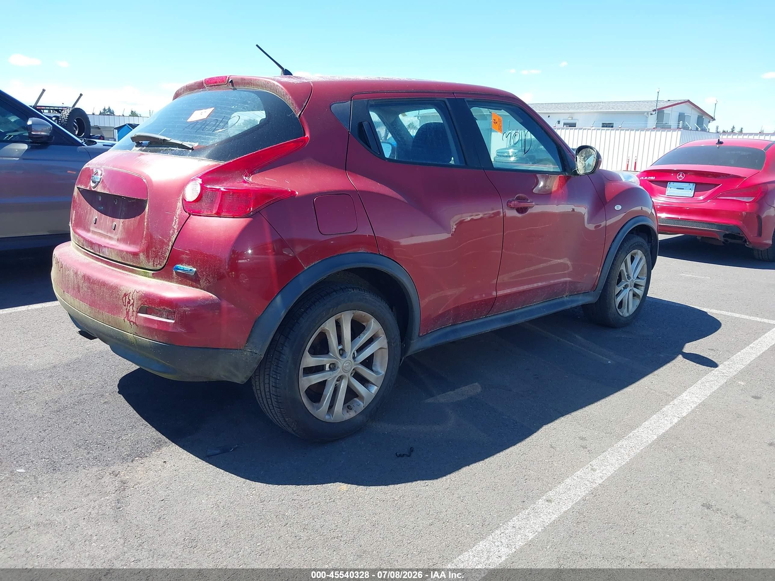2012 Nissan Juke S Red vin: JN8AF5MR0CT109073
