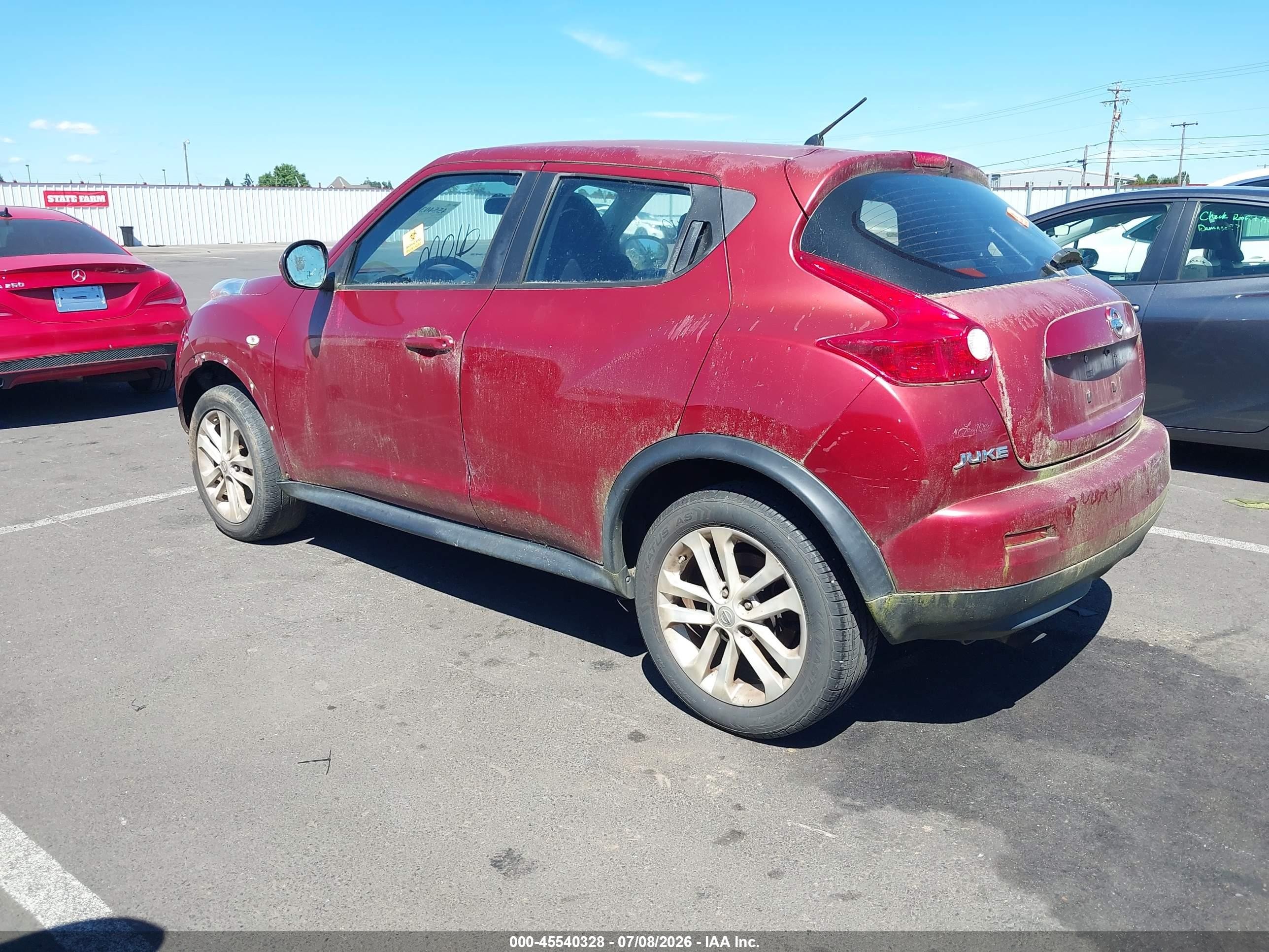2012 Nissan Juke S Red vin: JN8AF5MR0CT109073