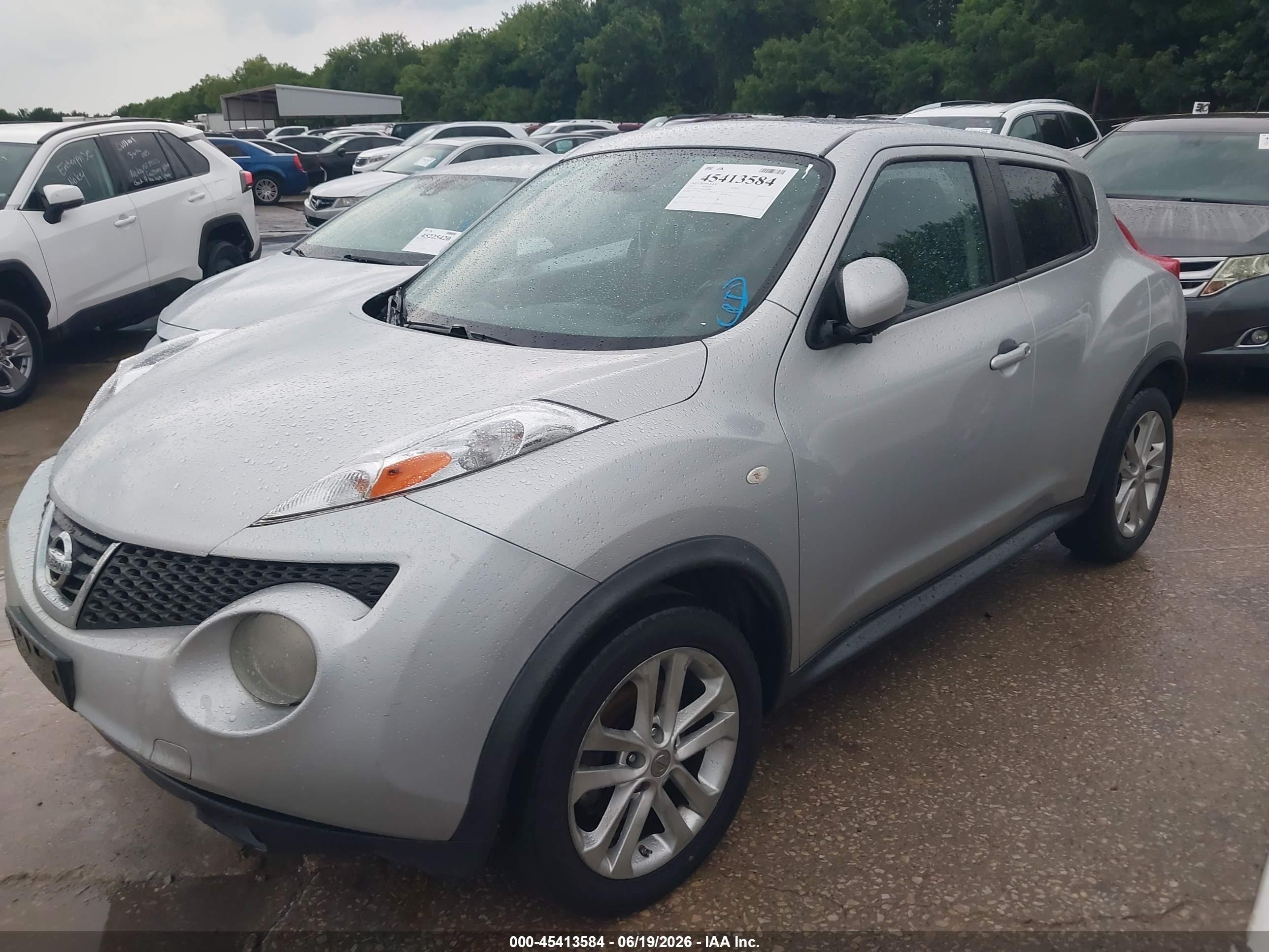 2013 Nissan Juke Sv Silver vin: JN8AF5MR0DT205643