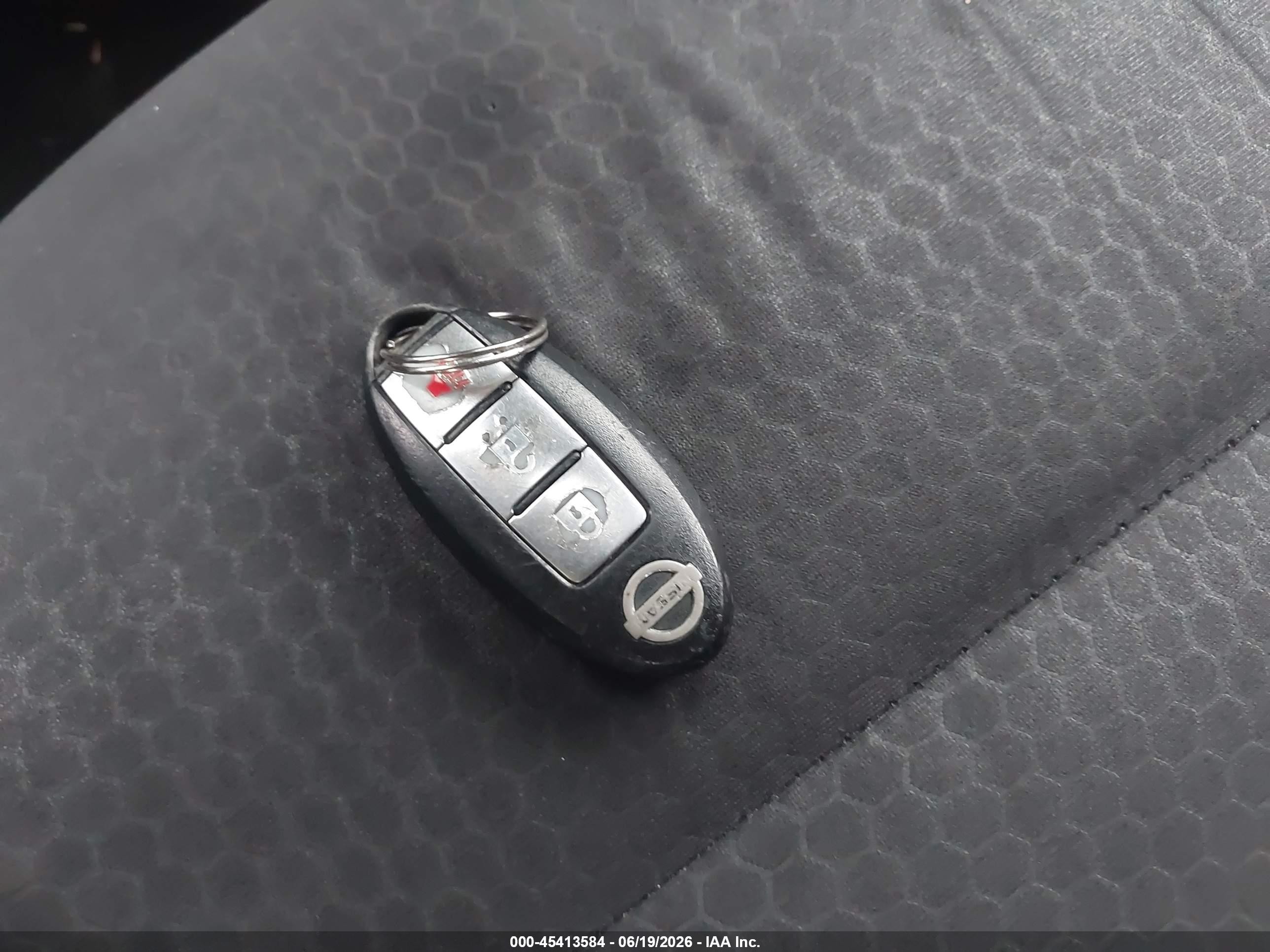 2013 Nissan Juke Sv Silver vin: JN8AF5MR0DT205643